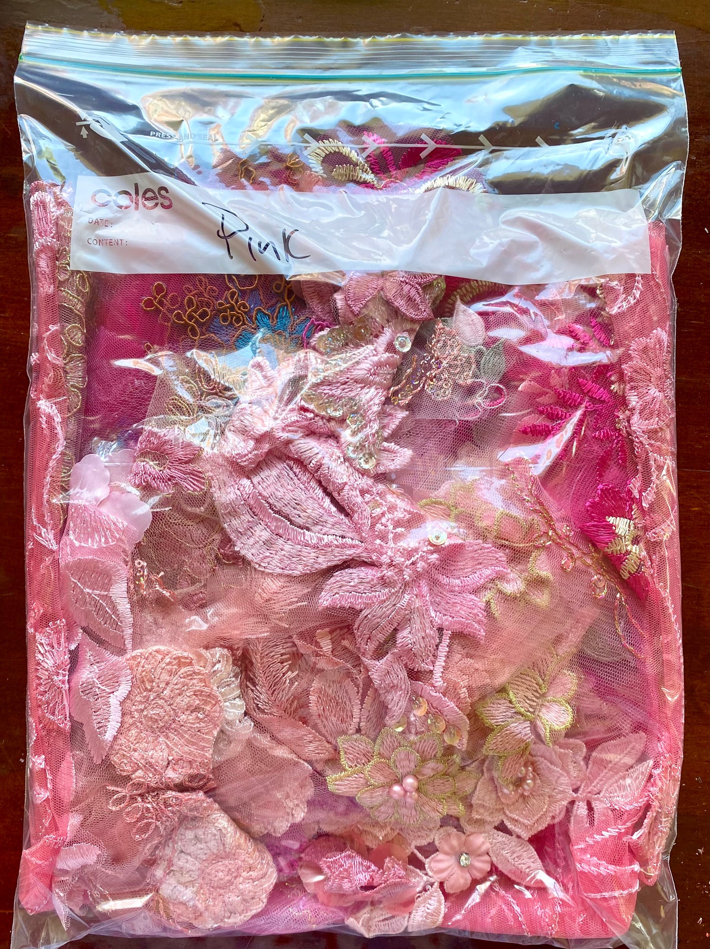 Lace Remnants -#11 Pink Mix