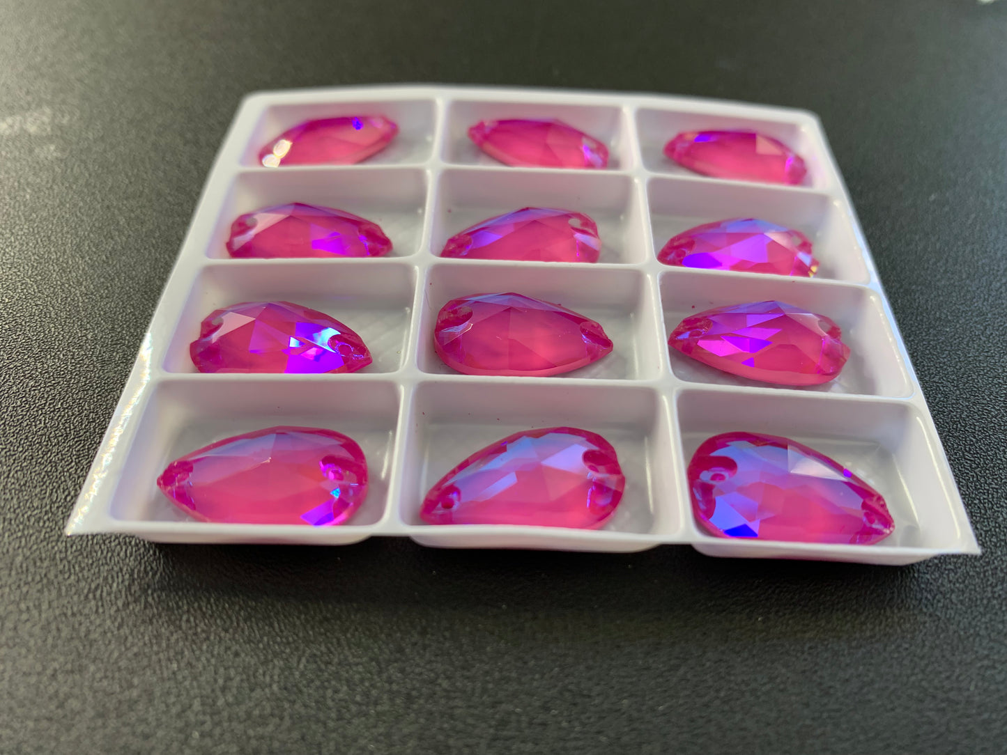 K9 Fuchsia MI Teardrop