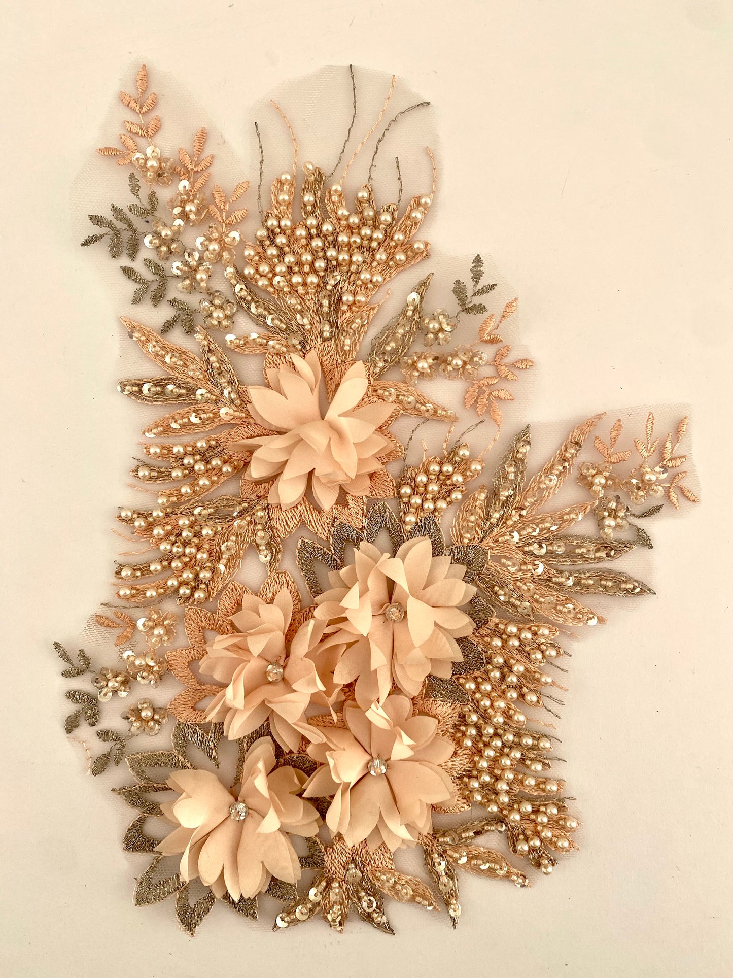 Light Peach Beaded Applique #2 - BL#25