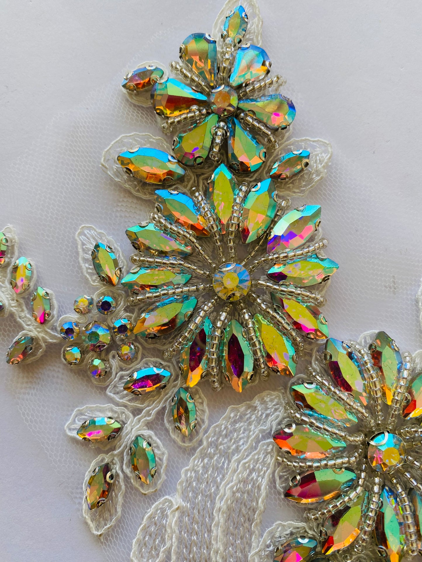 White AB Glass Beaded Applique - BL#31
