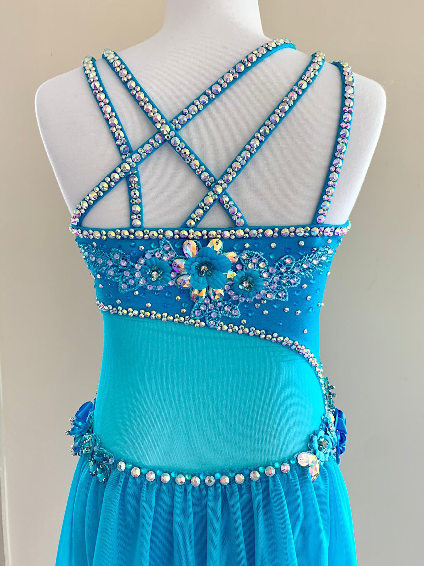 Turquoise Lyrical Size 8