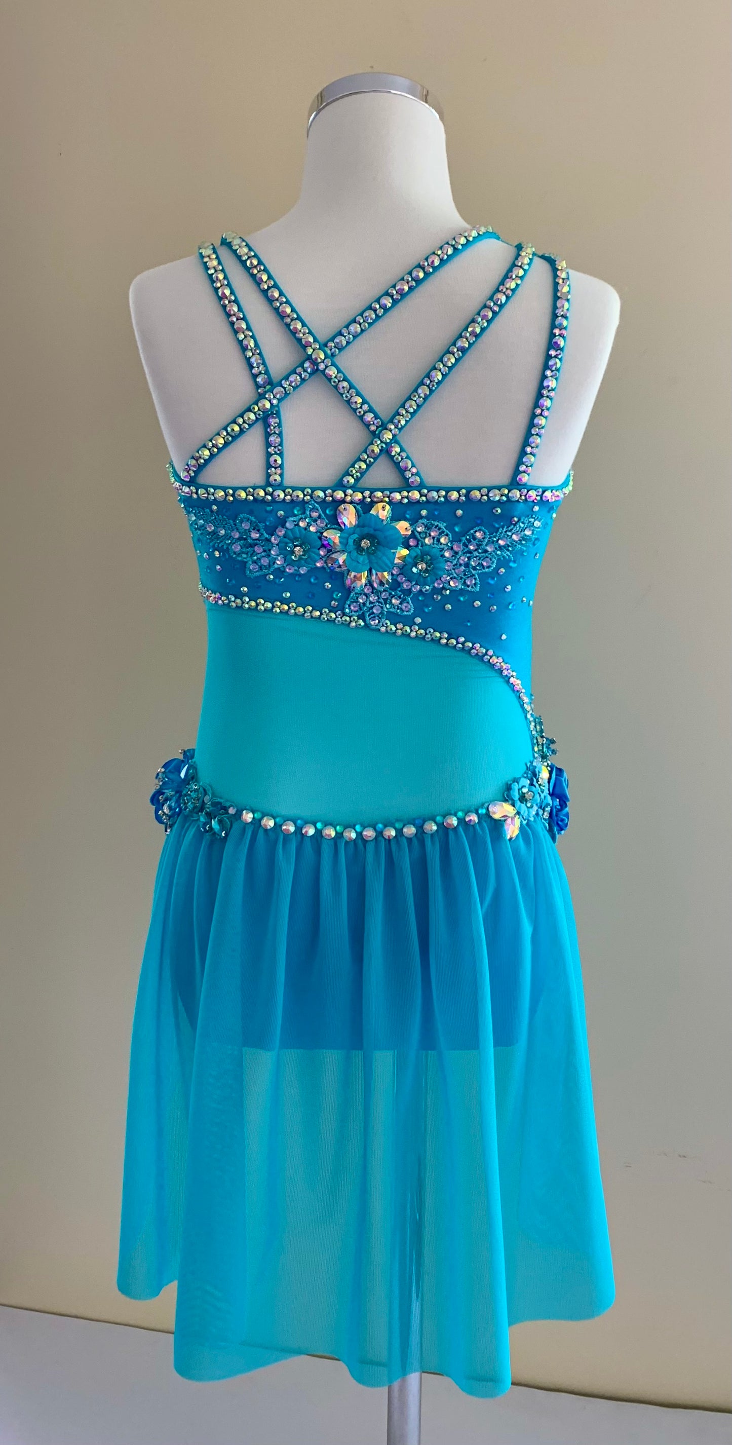 Turquoise Lyrical Size 8