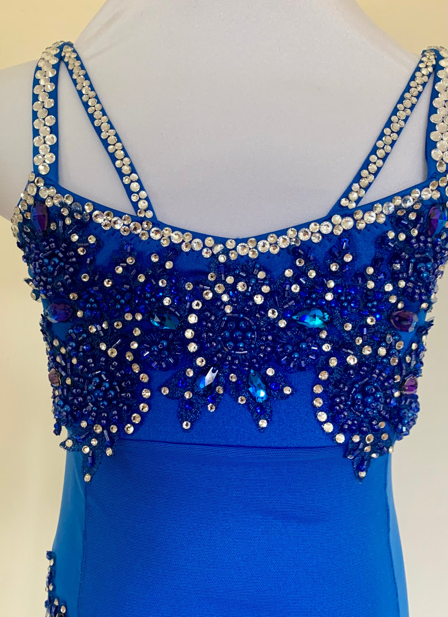 Sapphire Lyrical size 12