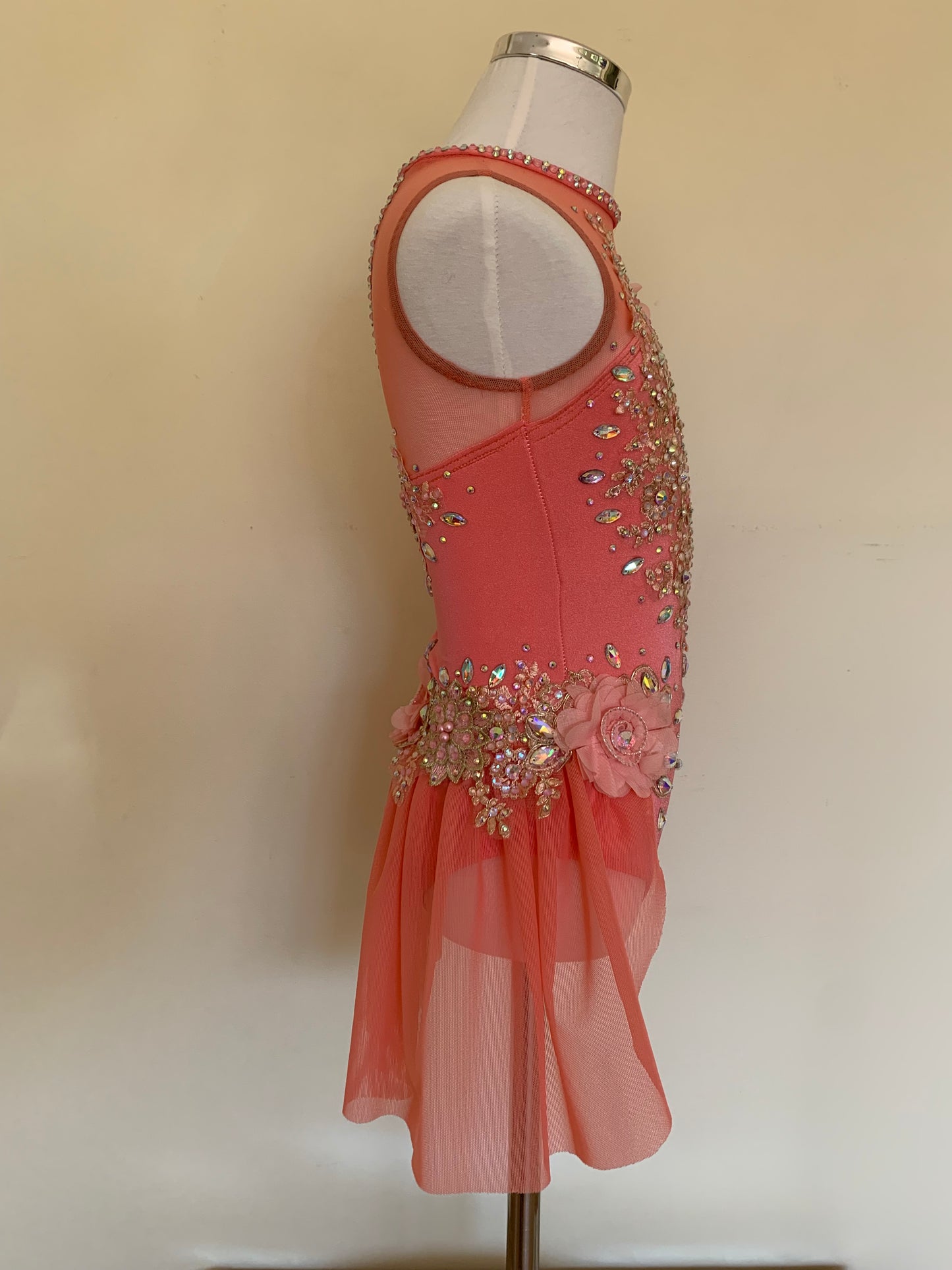 Apricot Lyrical Size 6
