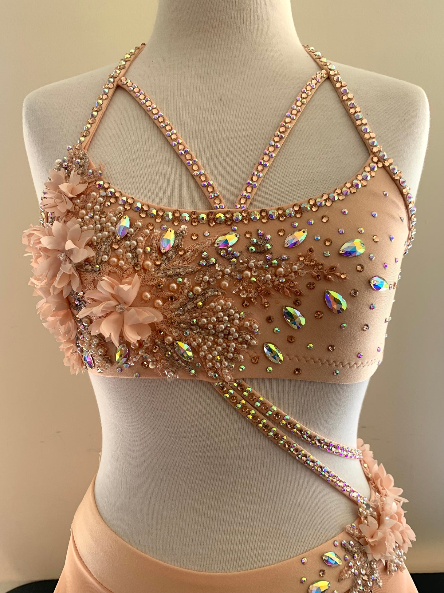 Peach Lyrical size AXS