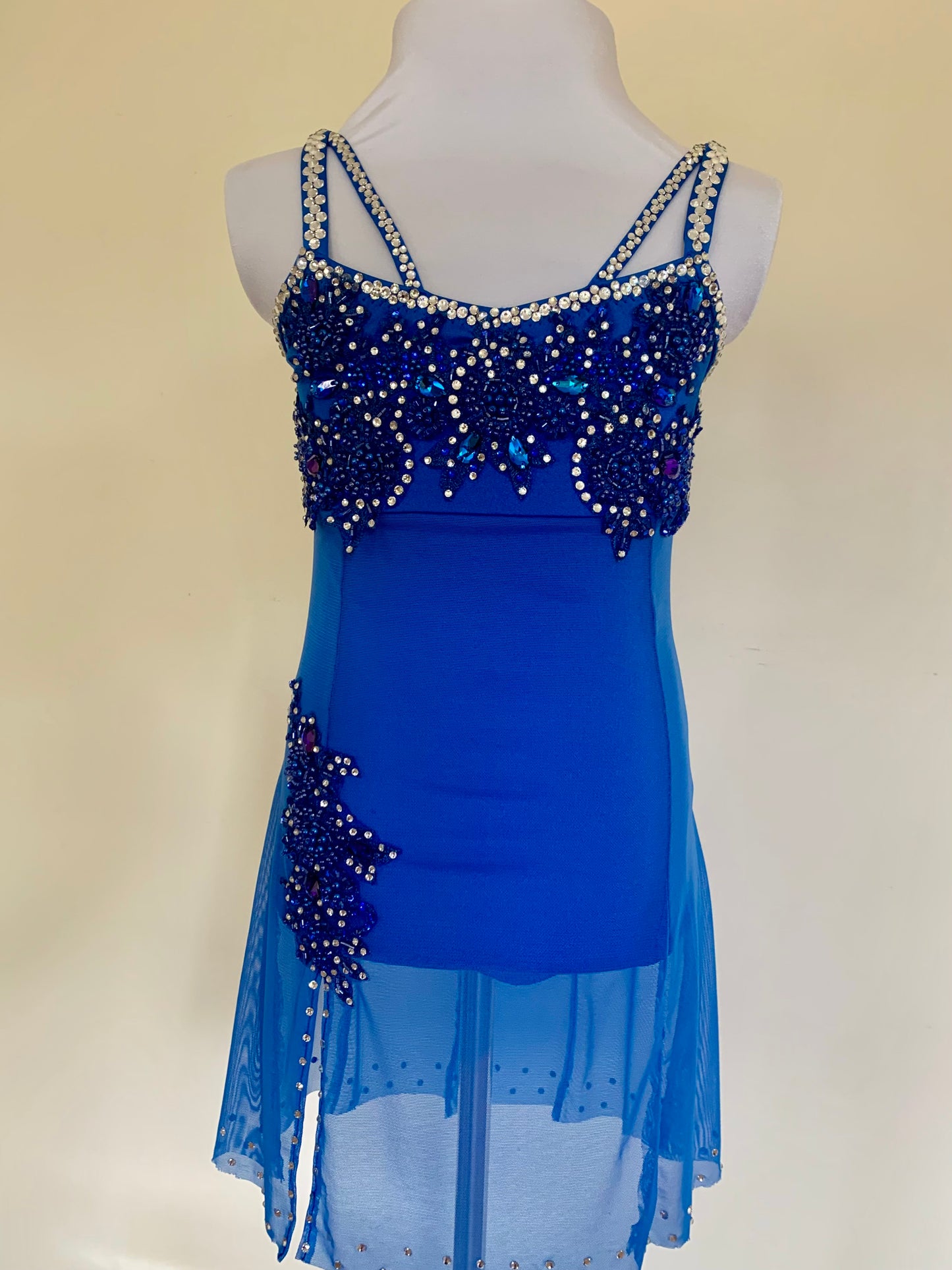 Sapphire Lyrical size 12