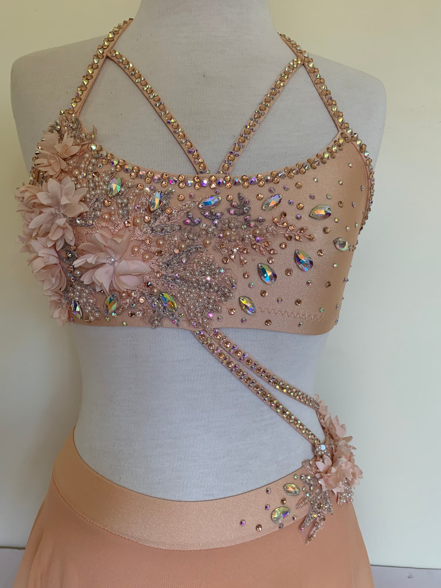 Peach Lyrical size AXS