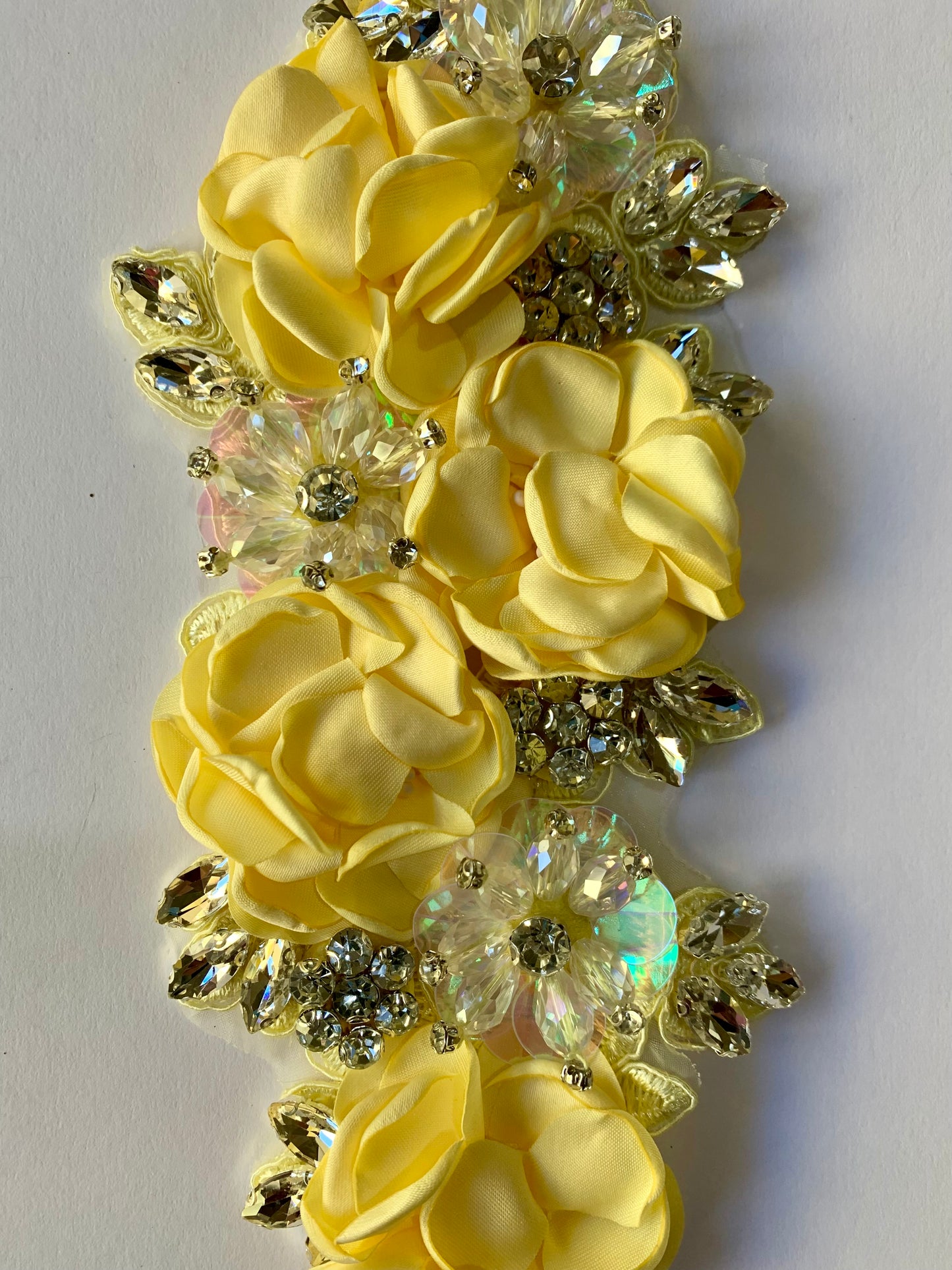 Exquisite Flower Appliques #2 - 11 Colours