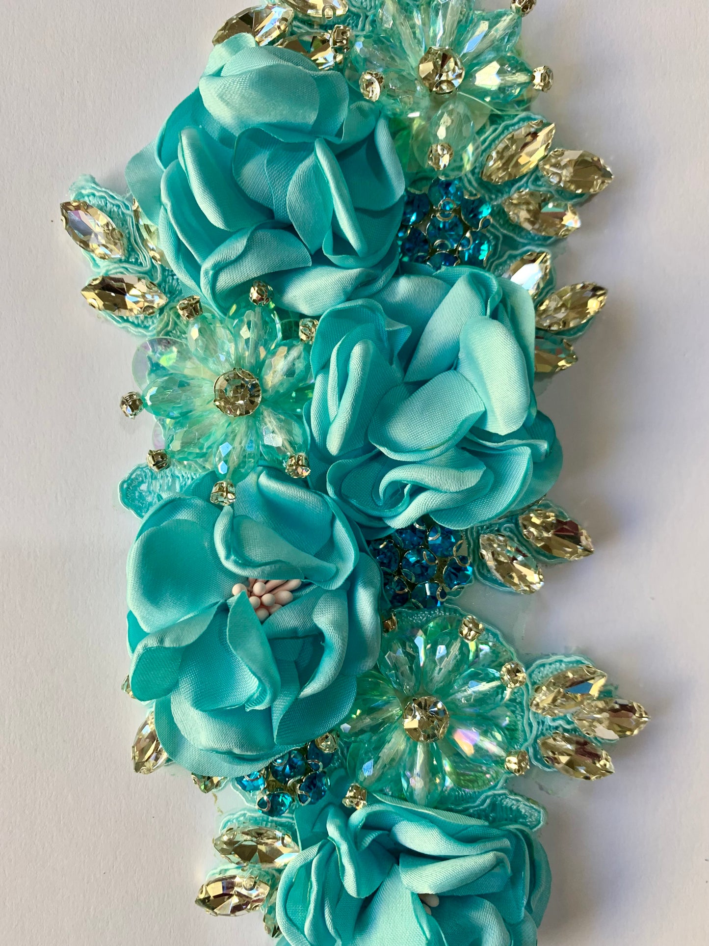 Exquisite Flower Appliques #2 - 11 Colours