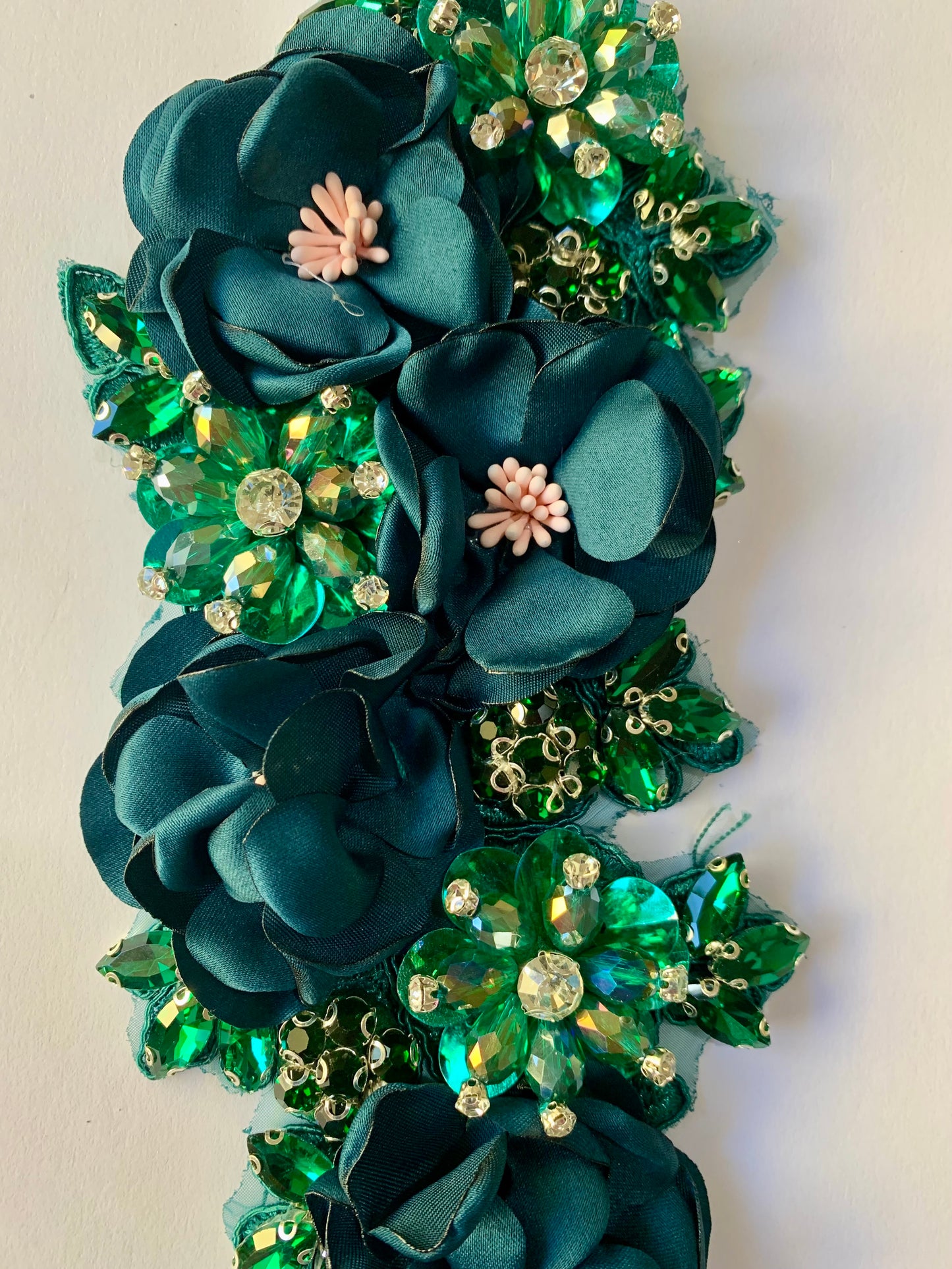 Exquisite Flower Appliques #2 - 11 Colours