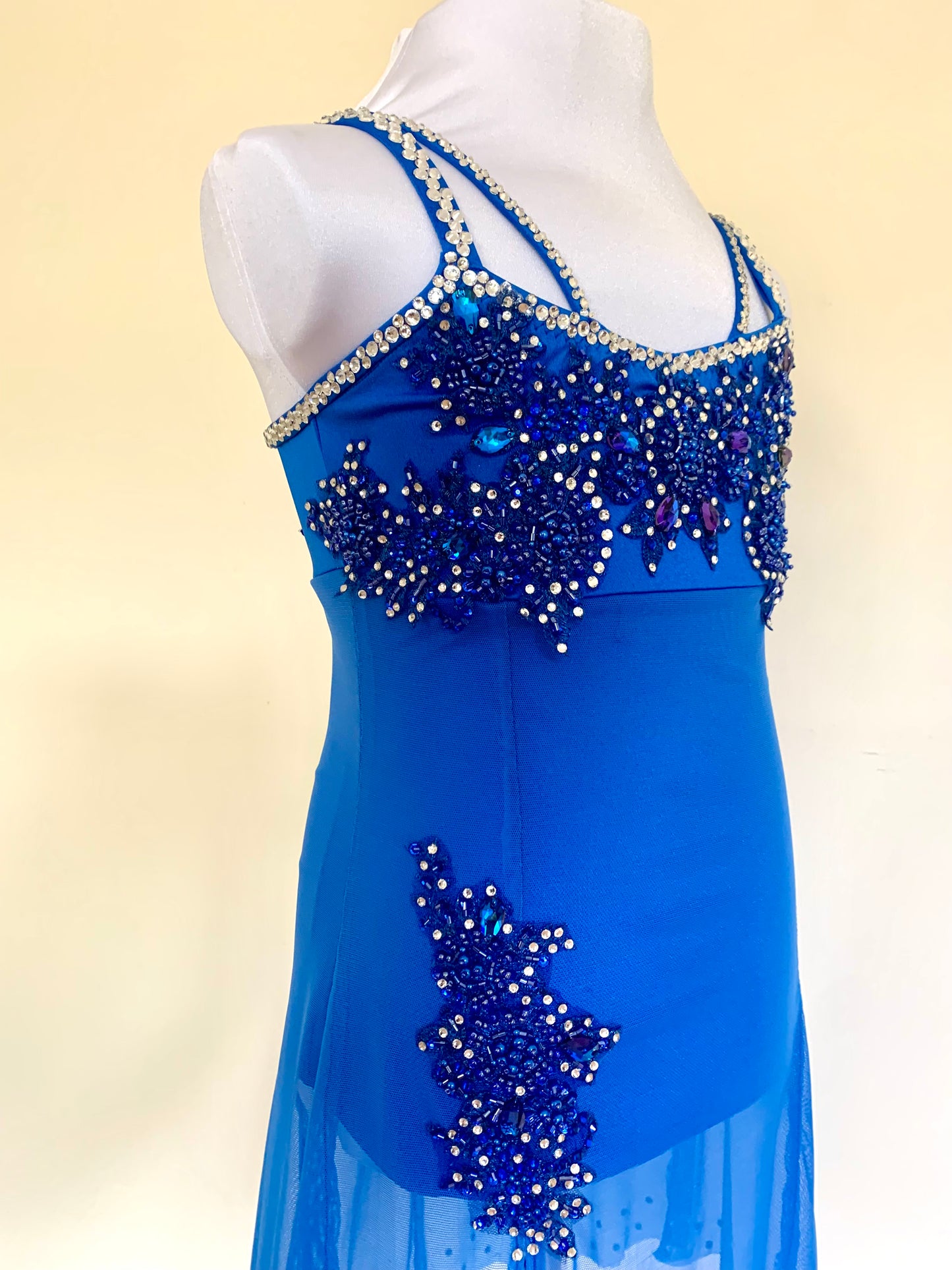 Sapphire Lyrical size 12