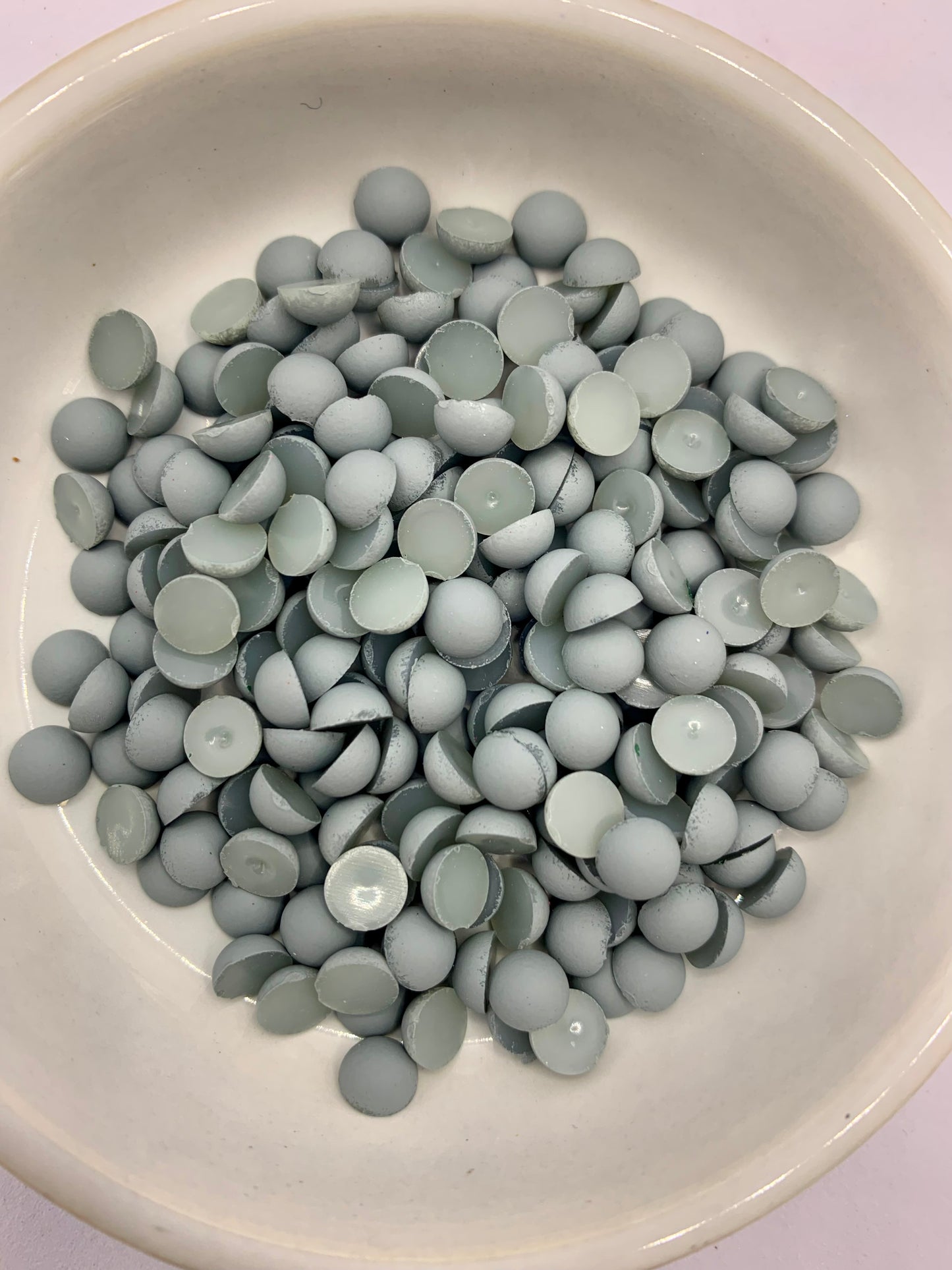 Matt Silver Grey - 1/2 Pearls