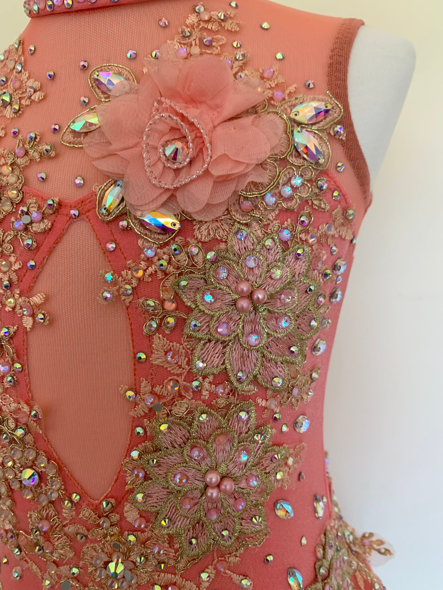 Apricot Lyrical Size 6