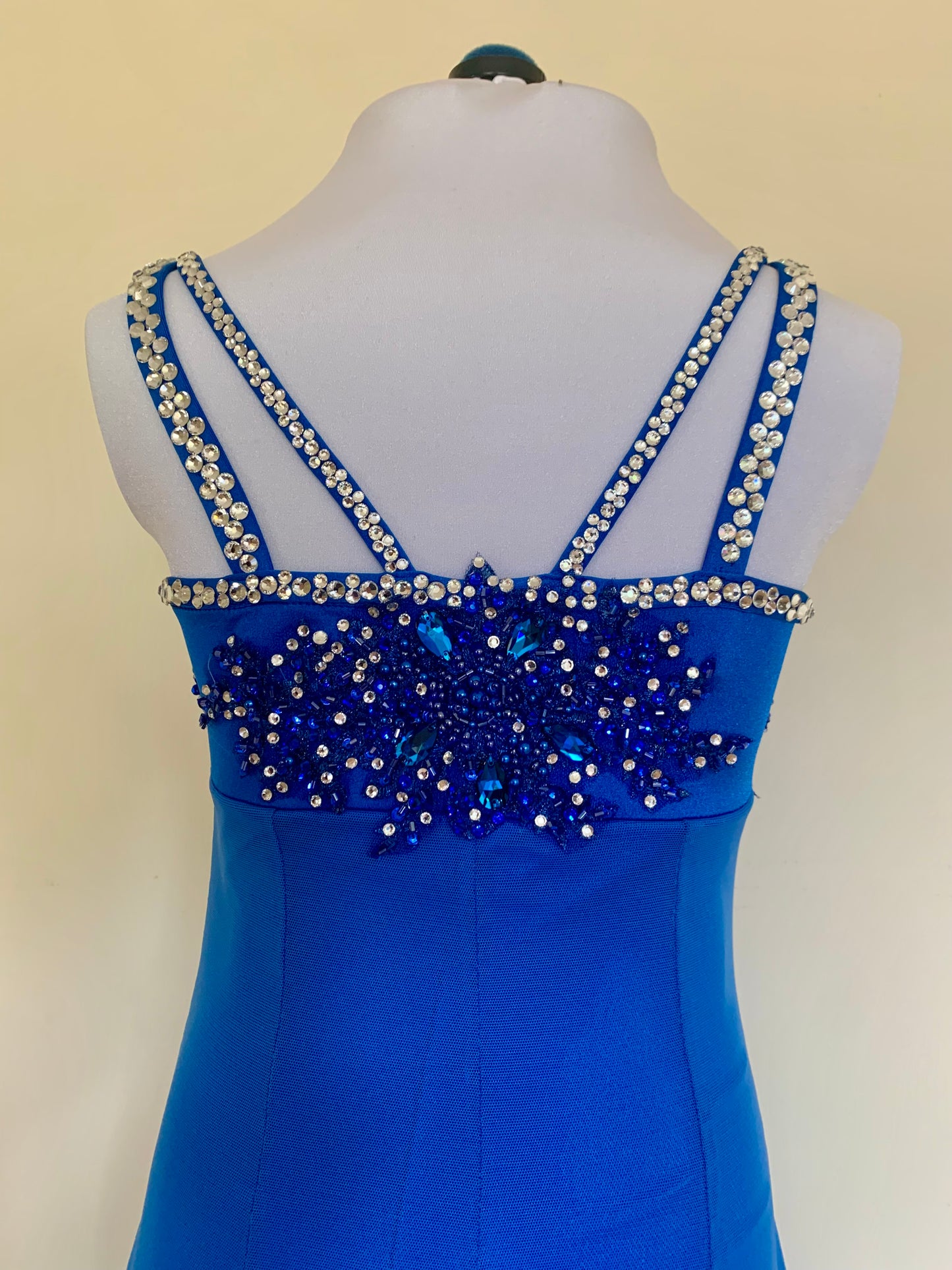 Sapphire Lyrical size 12