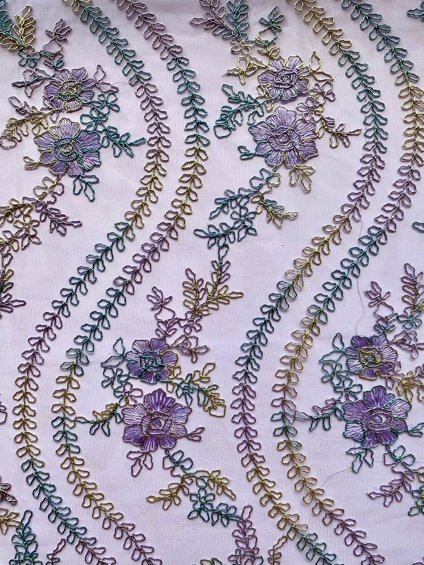 Audrey Lace -Lilac