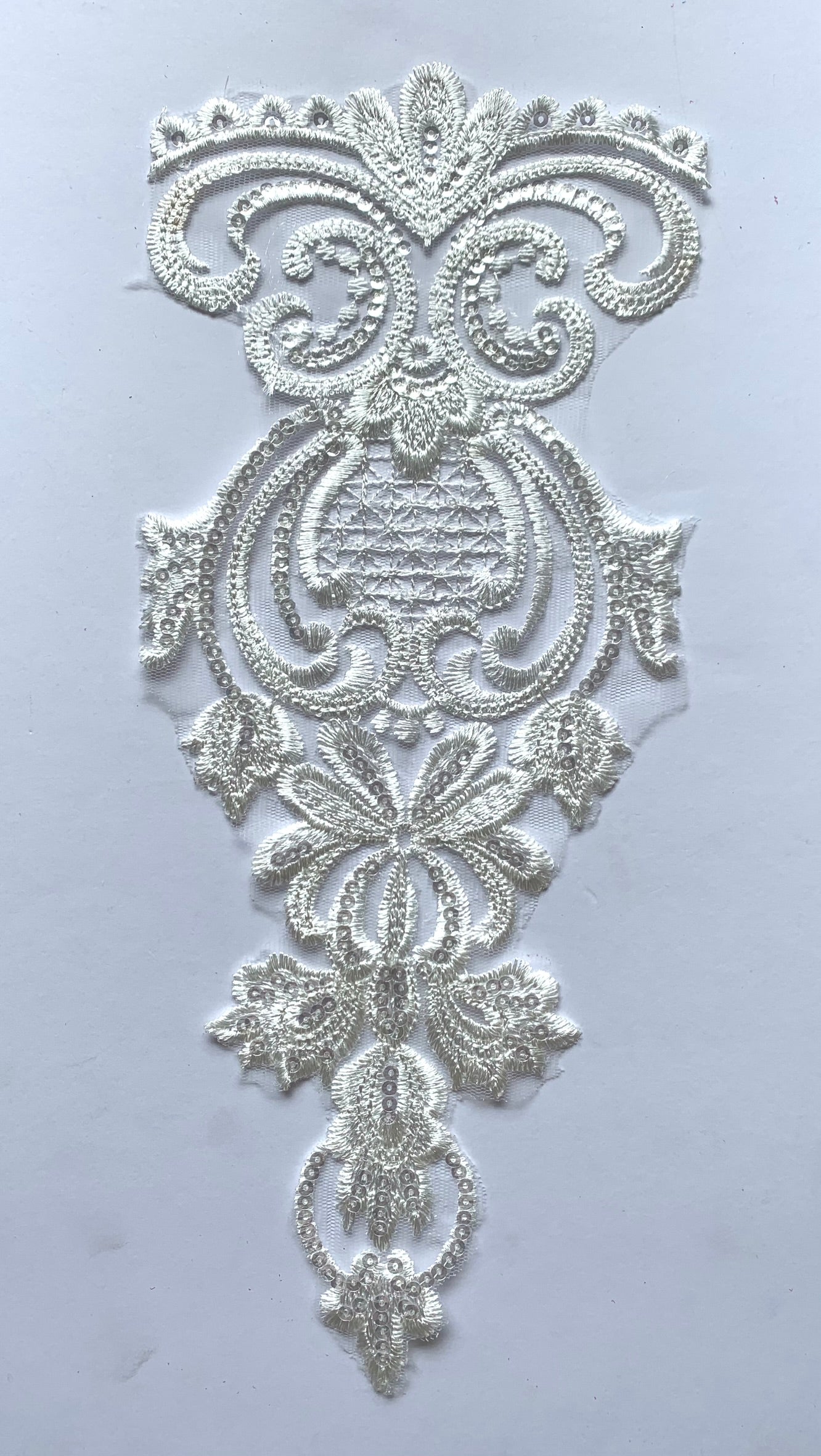 White Sequin Applique #10 - LA#12