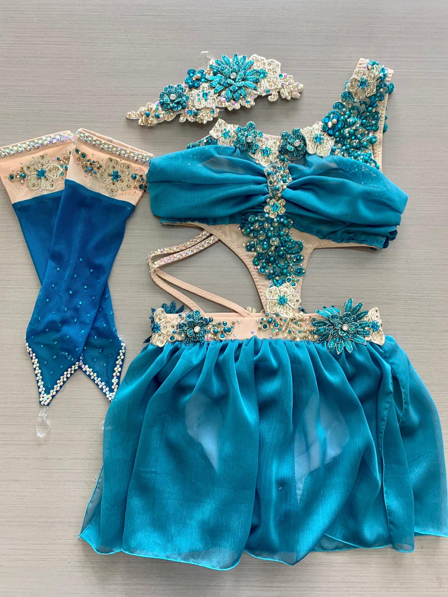 Teal Lyrical 2 piece size 8
