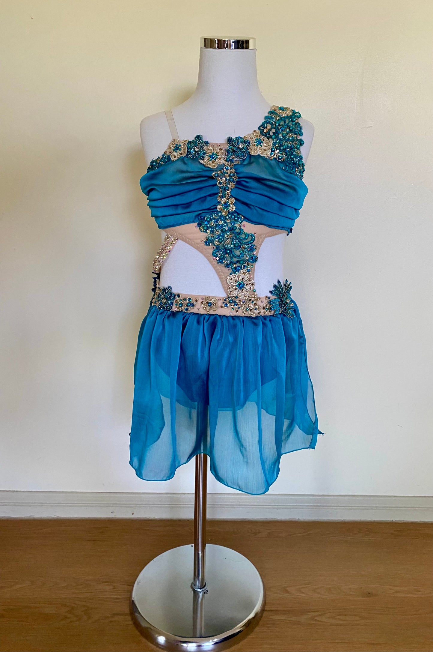 Teal Lyrical 2 piece size 8