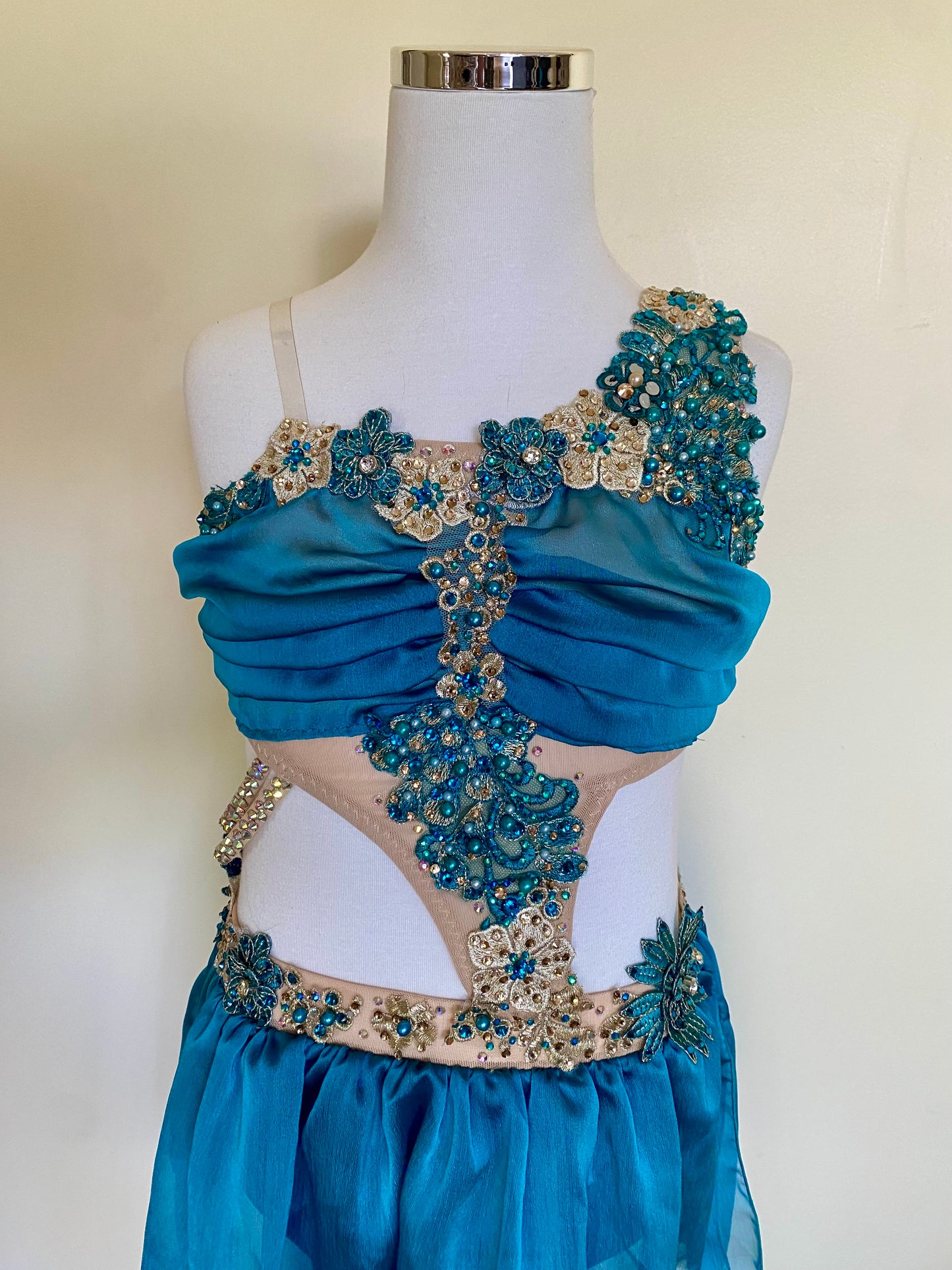 Teal Lyrical 2 piece size 8