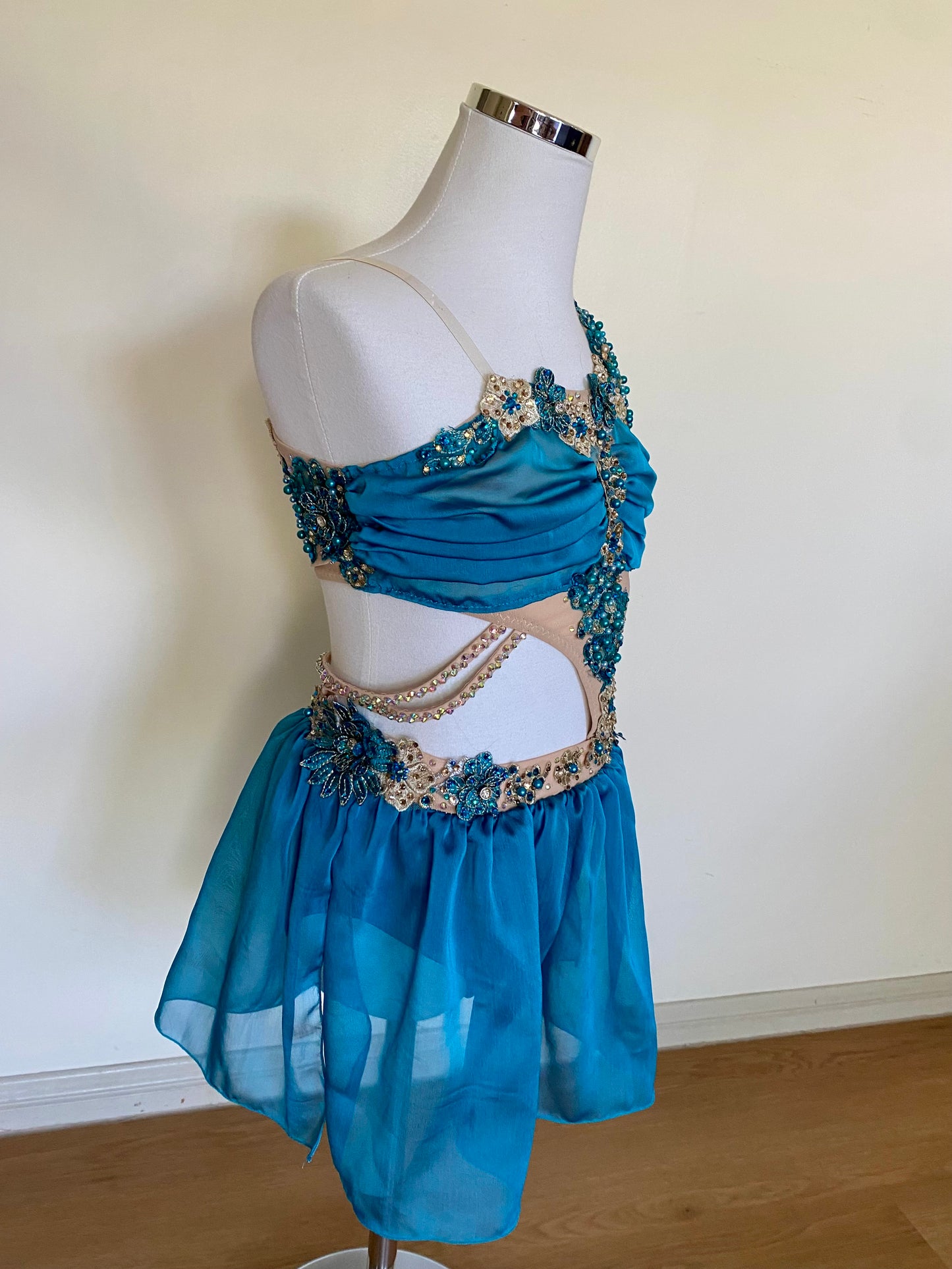 Teal Lyrical 2 piece size 8