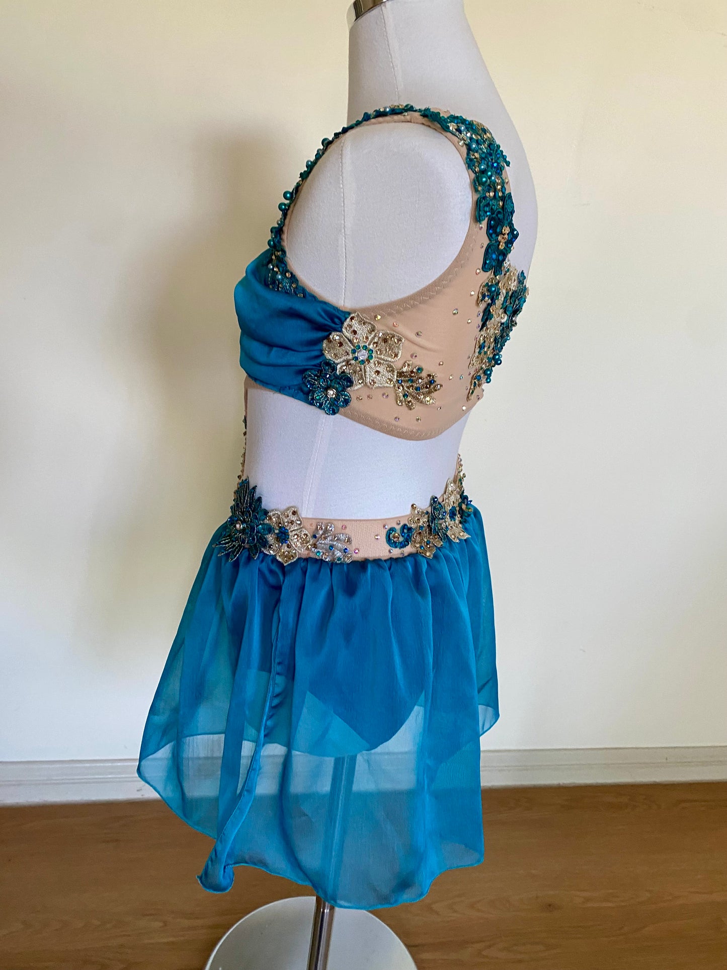 Teal Lyrical 2 piece size 8