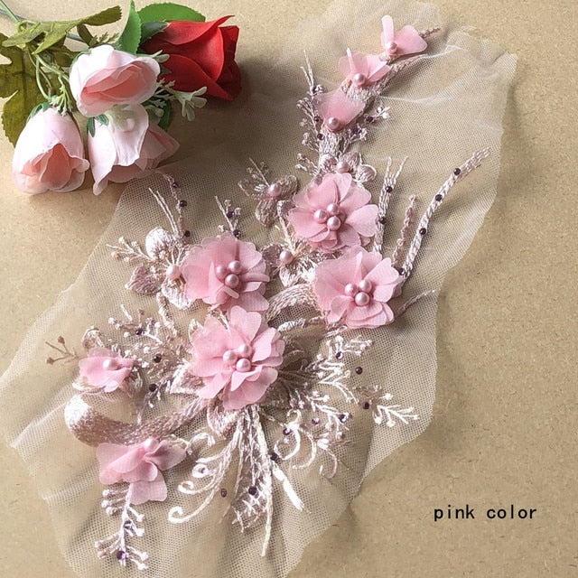 Delicate Flower Appliques - Med - 5 Colours