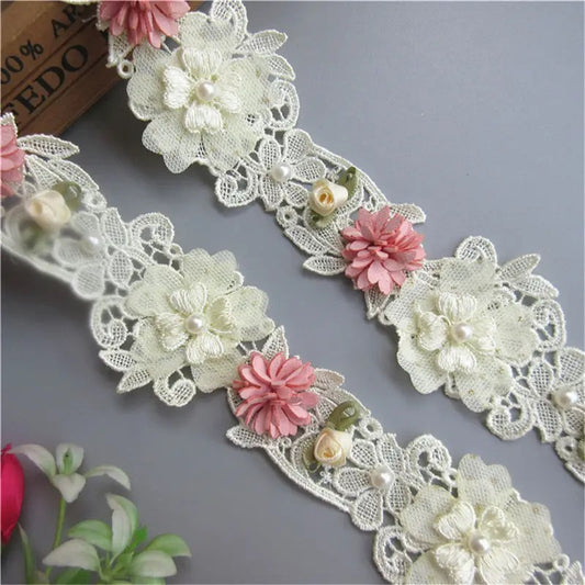 Cream Flower Trim - #CFT1