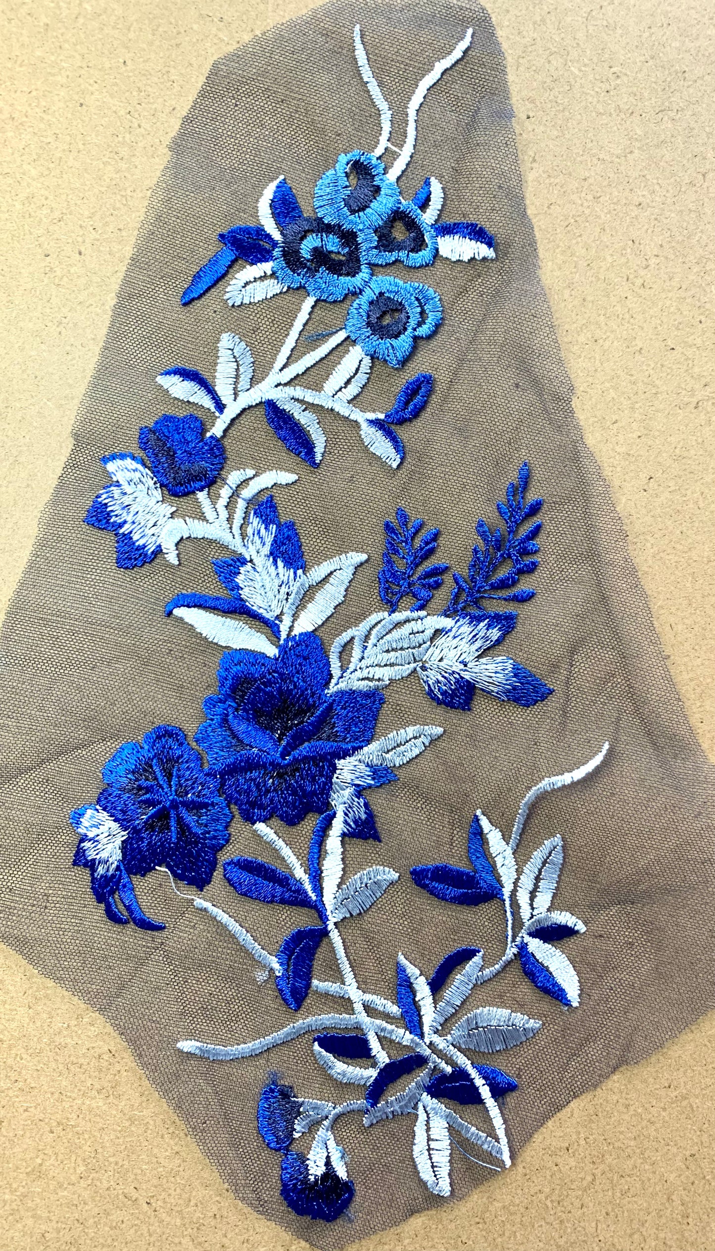 Medium Flower Applique #4 -5 Colours