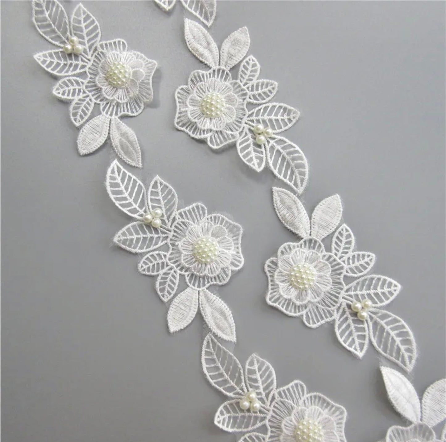 White Flower Trim #WH1
