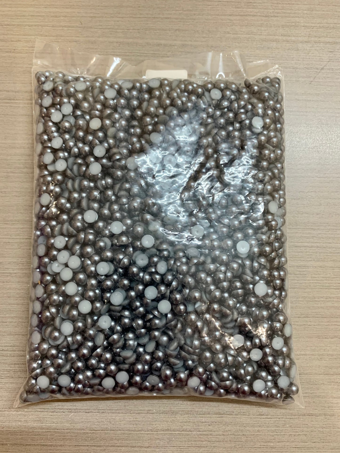 Gun Metal - 1/2 Pearls