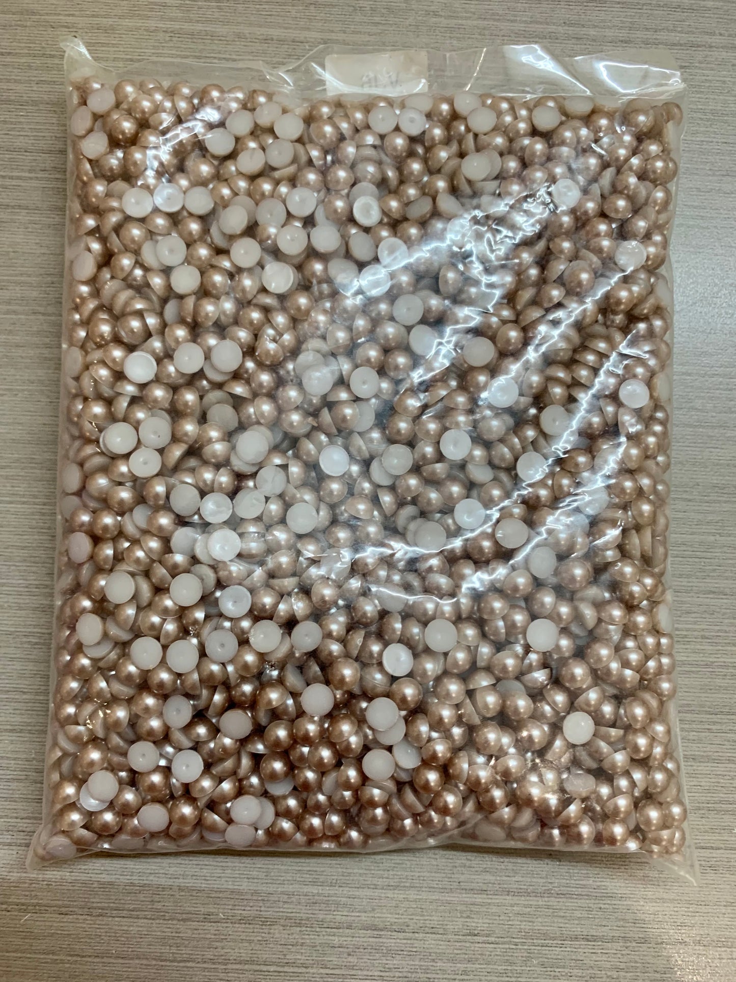 Light Coffee - 1/2 Pearls