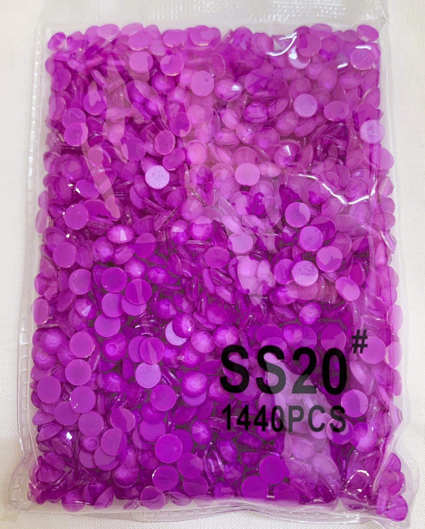 Neon Light Amethyst - N15