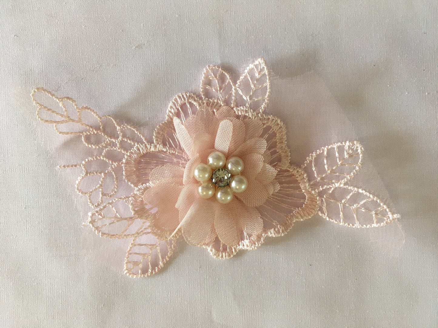 Delicate Flower Trim - 7 Colours-DF07