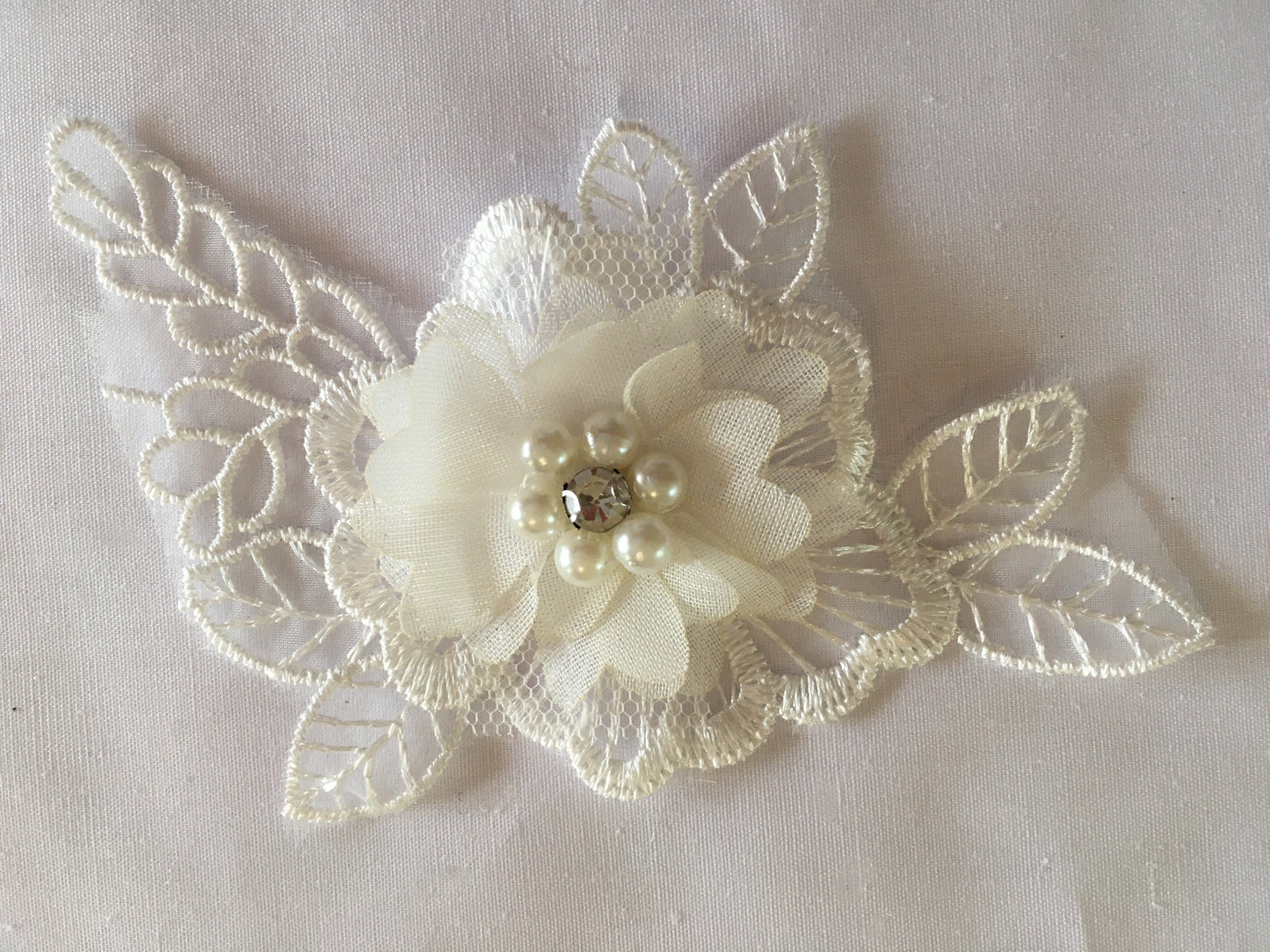 Delicate Flower Trim - 7 Colours-DF07