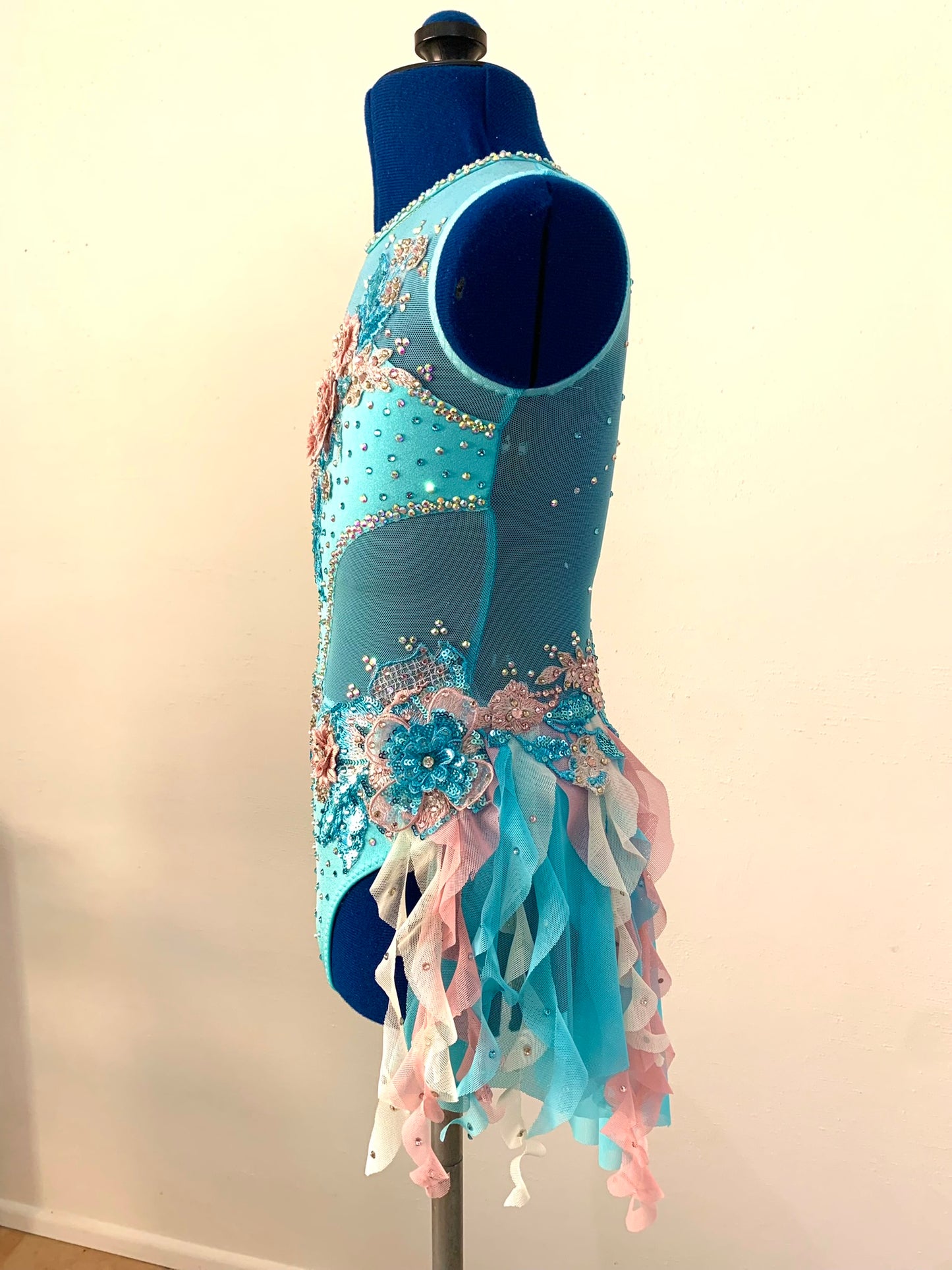 Turquoise Lyrical Size 6