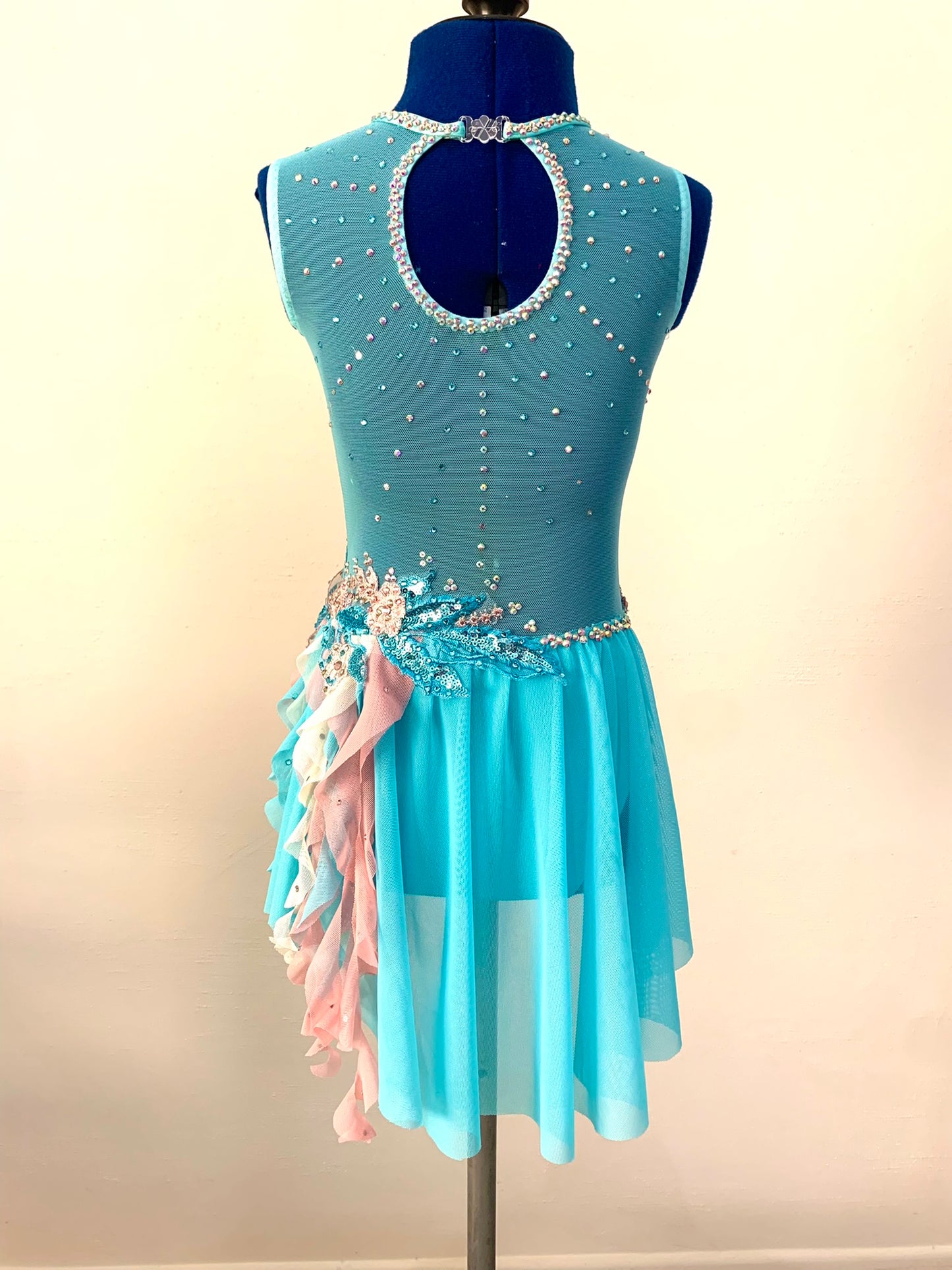 Turquoise Lyrical Size 6
