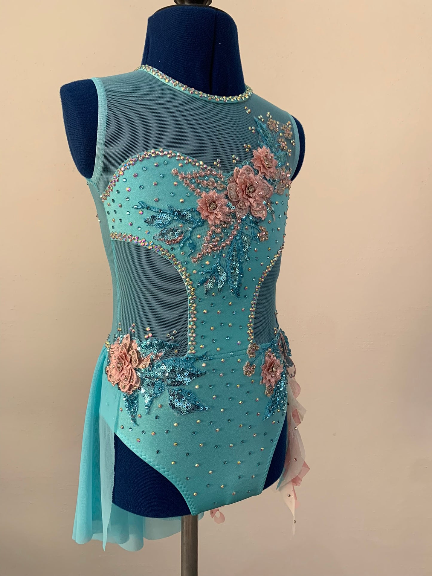 Turquoise Lyrical Size 6