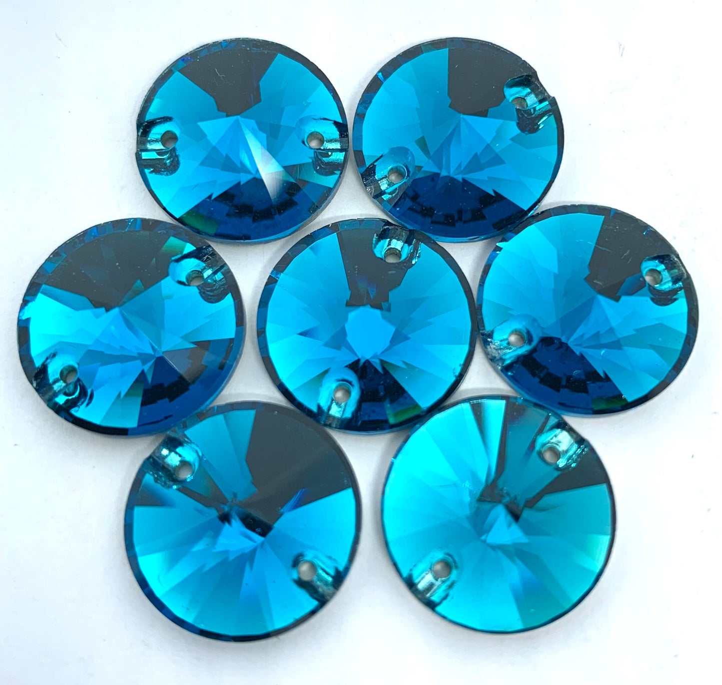 K9 Blue Zircon Rivoli