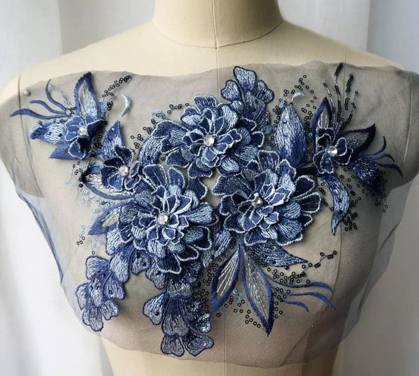 3D Flowers with Metallic Thread #10 - 7 Colours