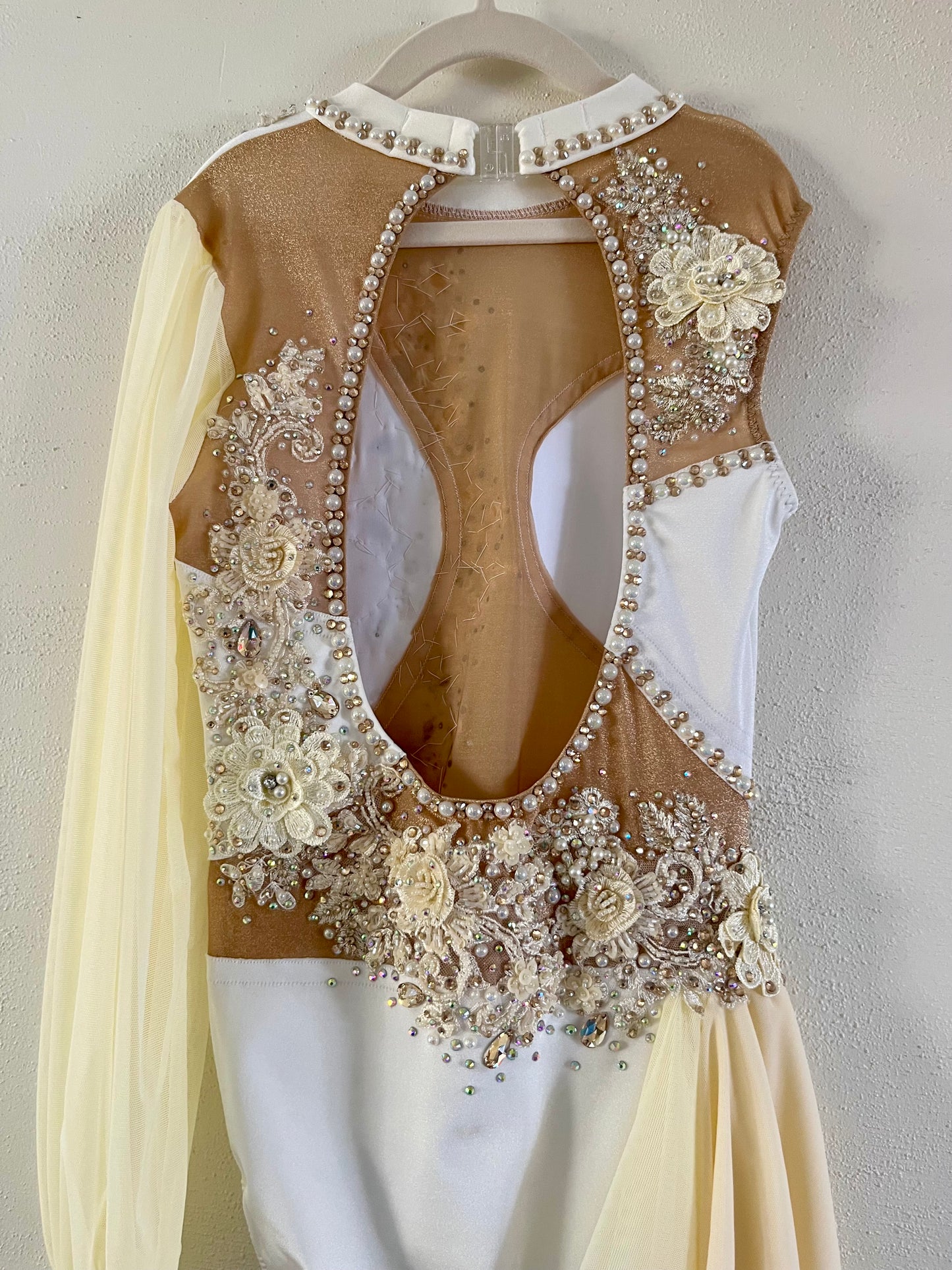 Ivory and Champagne Lyrical Size 12