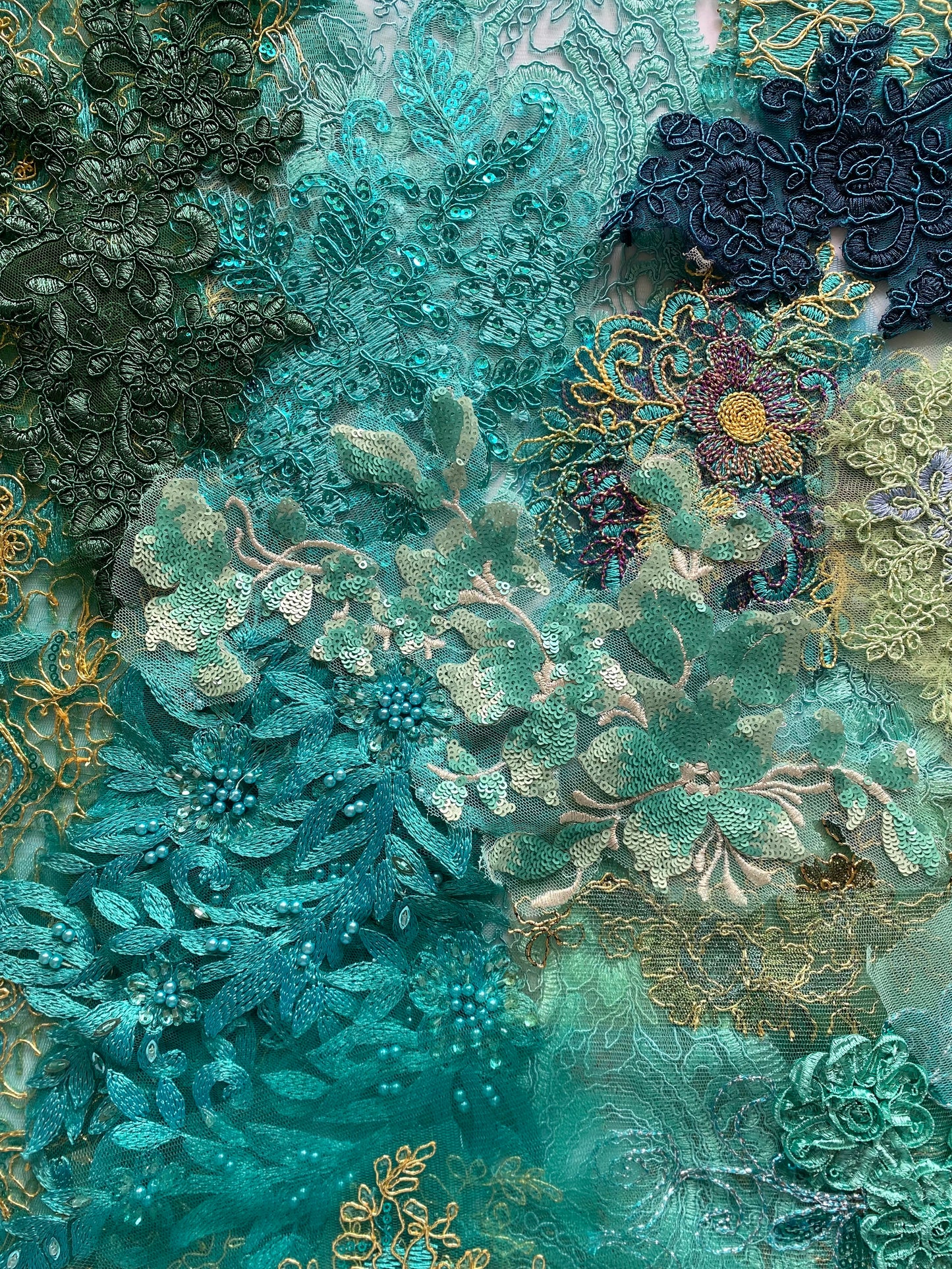 Lace Remnants -Dark Green Mix