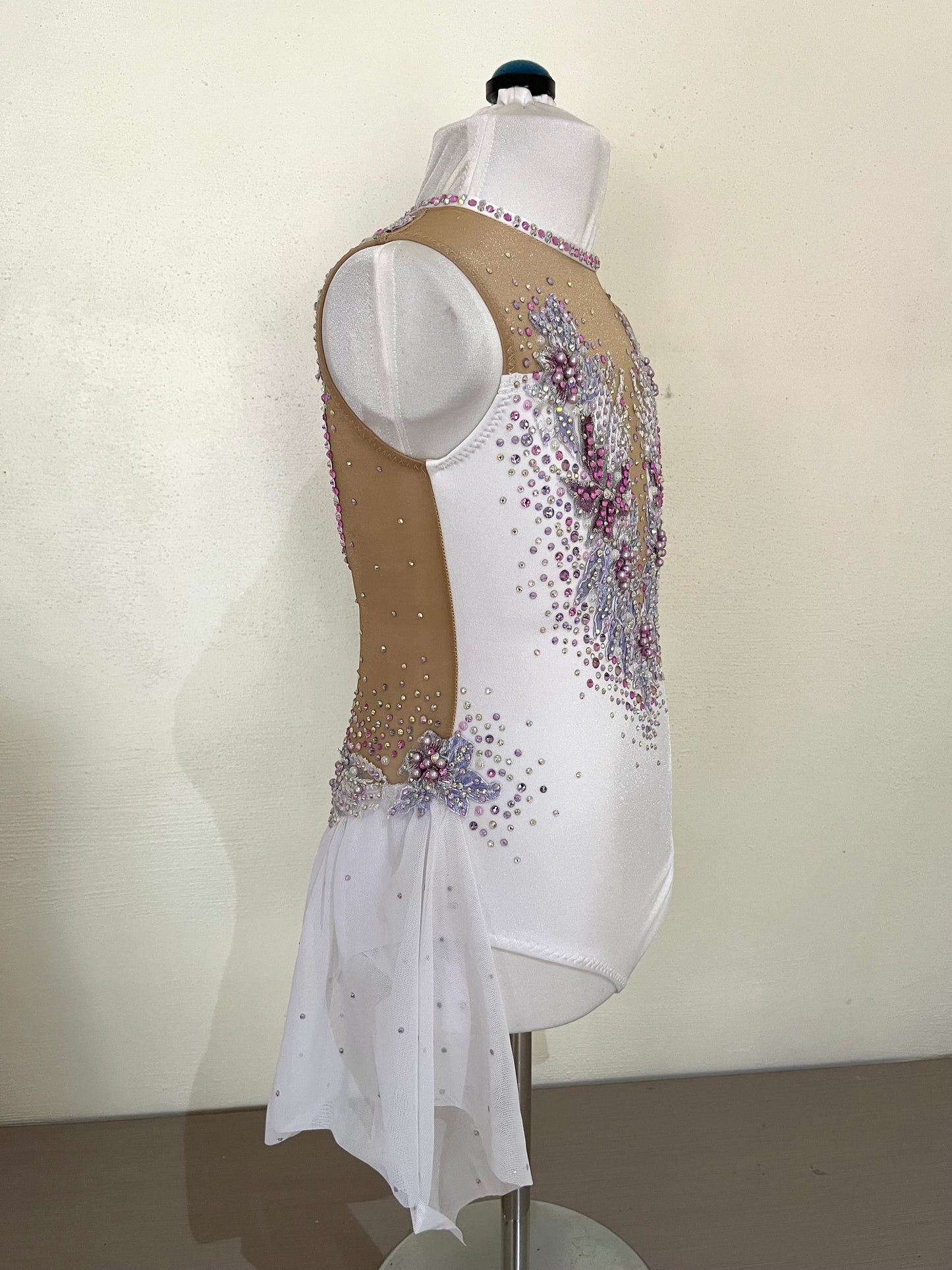 White and Lavender Lyrical size 10
