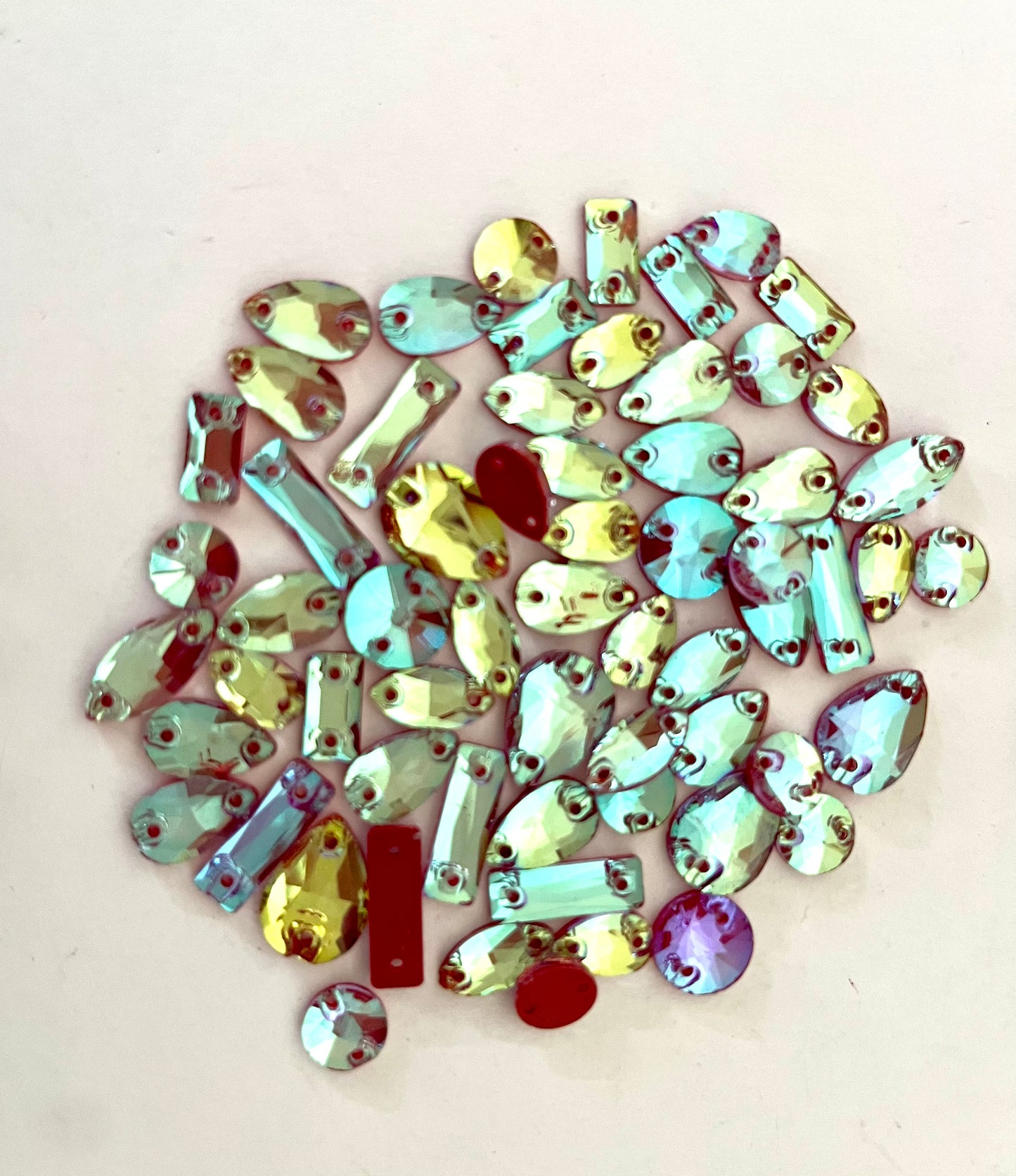 Mocha Opal Dark Siam - Mixed Glass Shapes