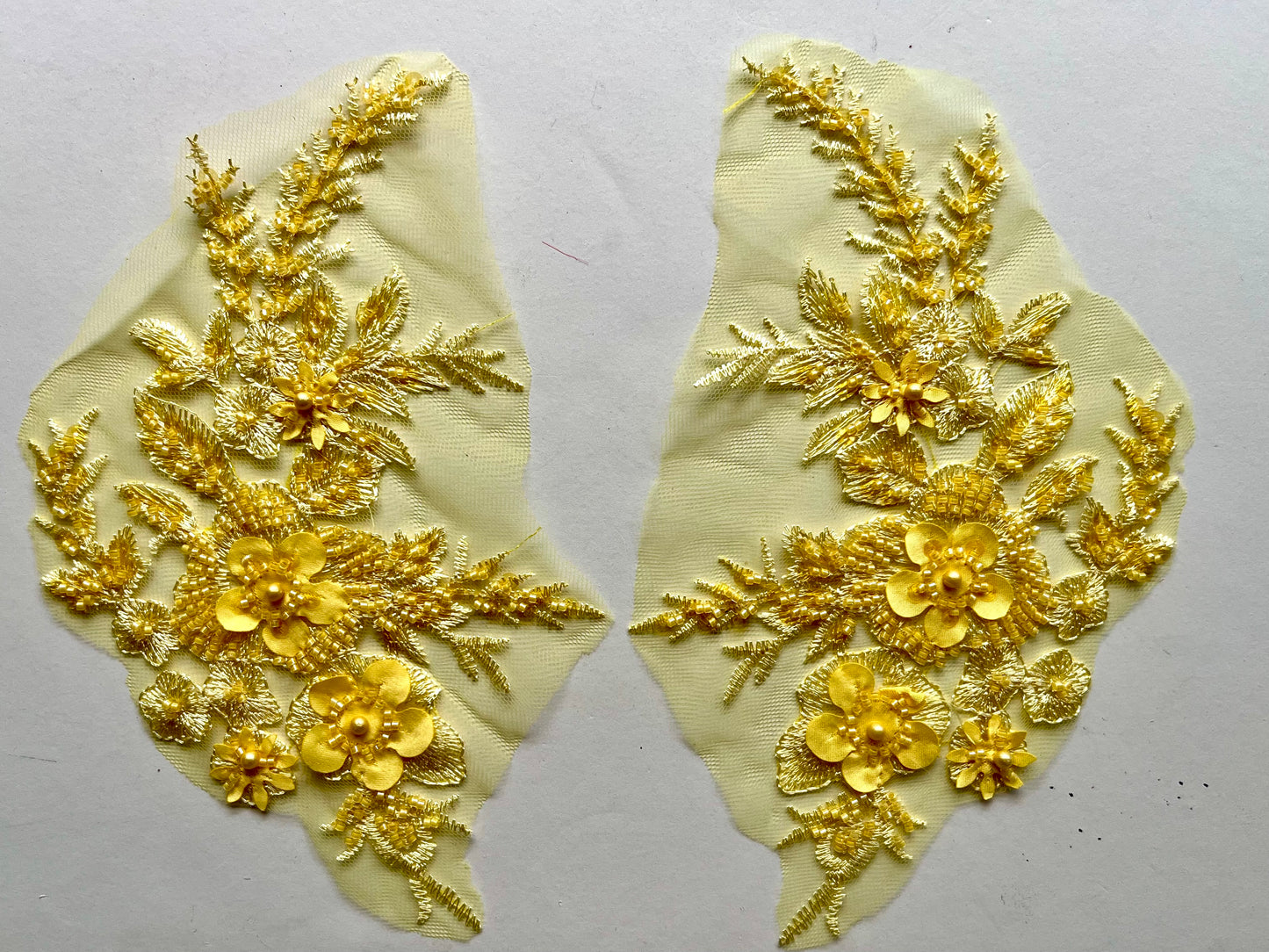 Beaded Appliqué Posy #1 - 3D#