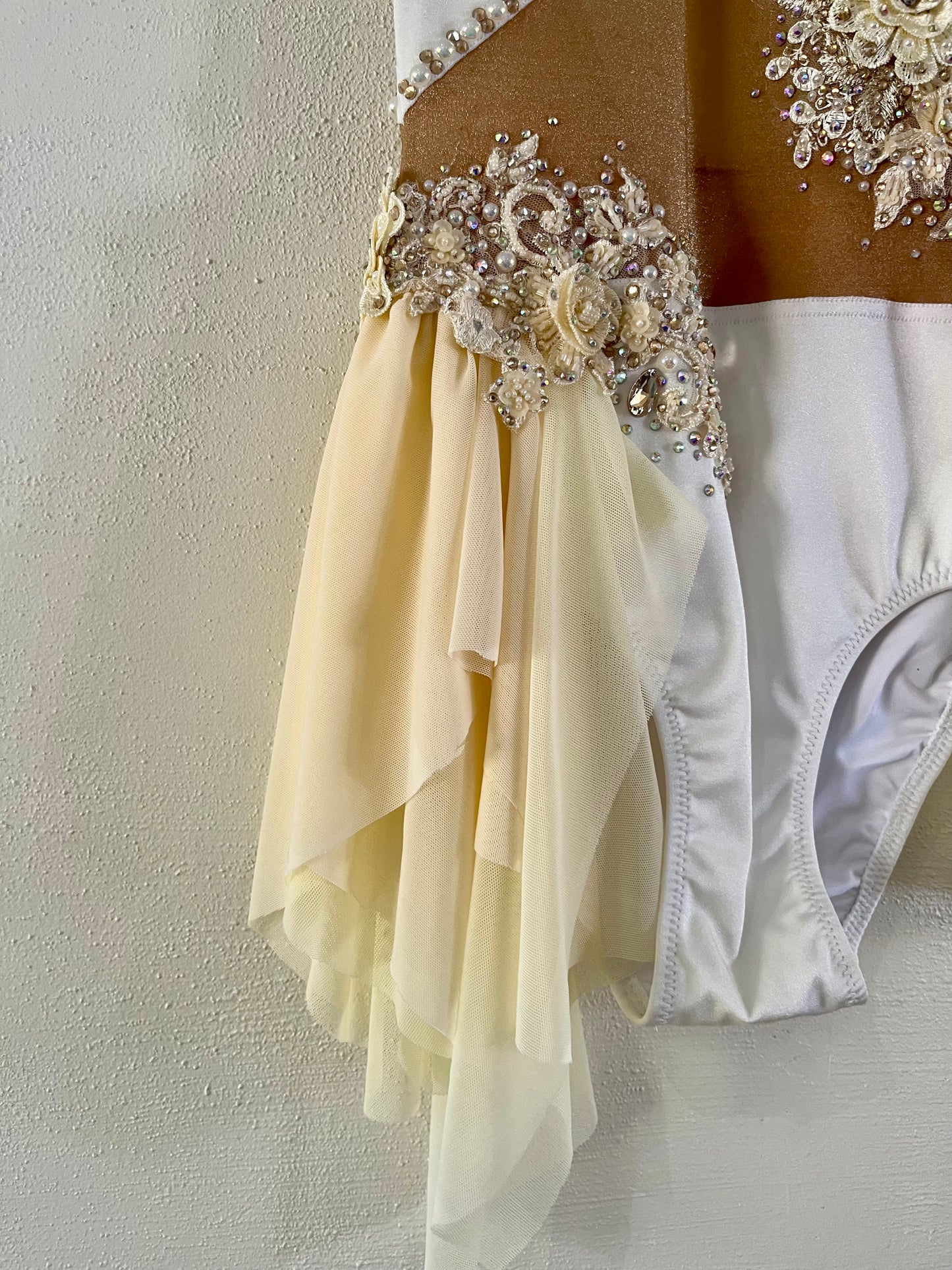 Ivory and Champagne Lyrical Size 12