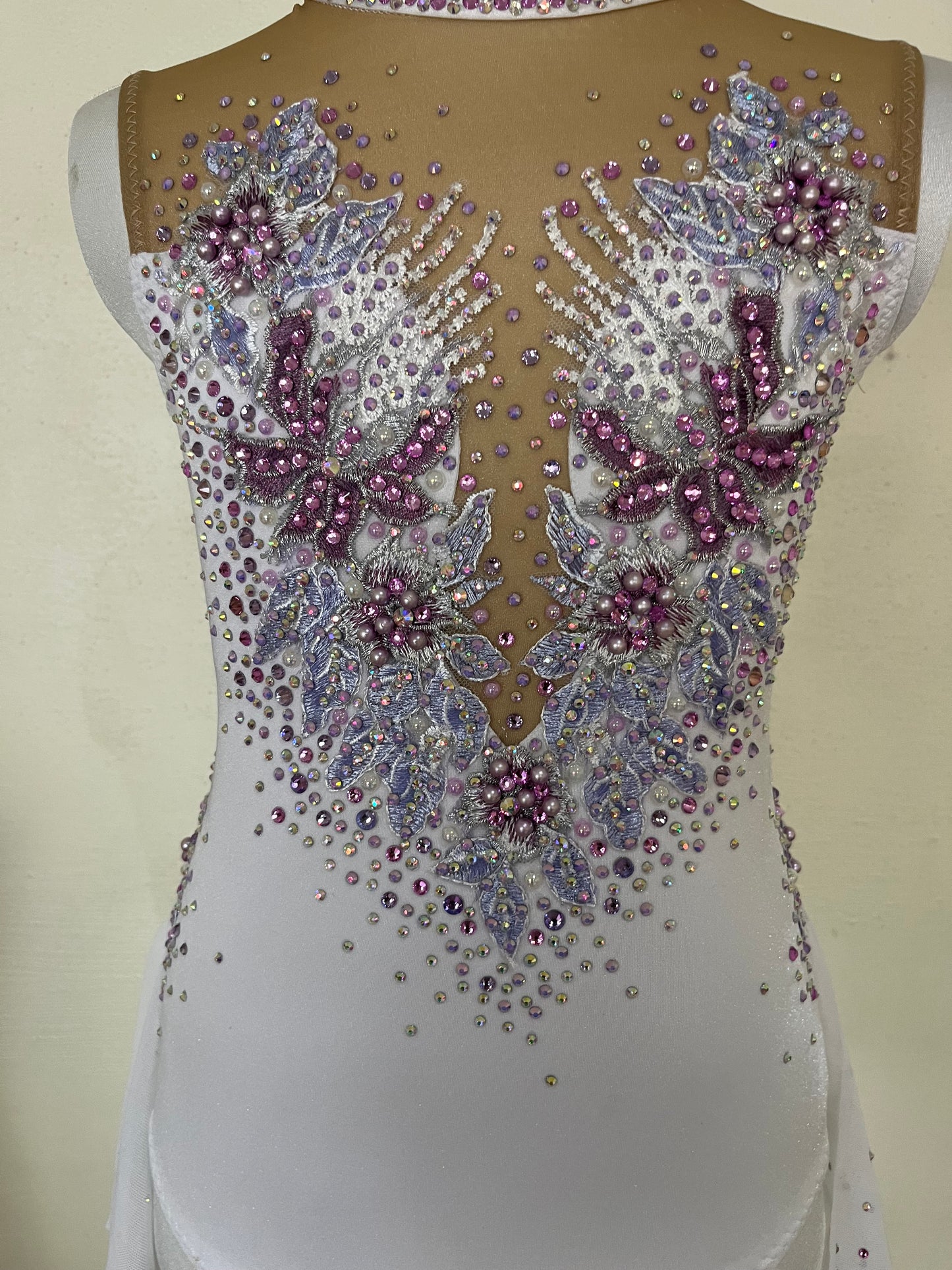 White and Lavender Lyrical size 10