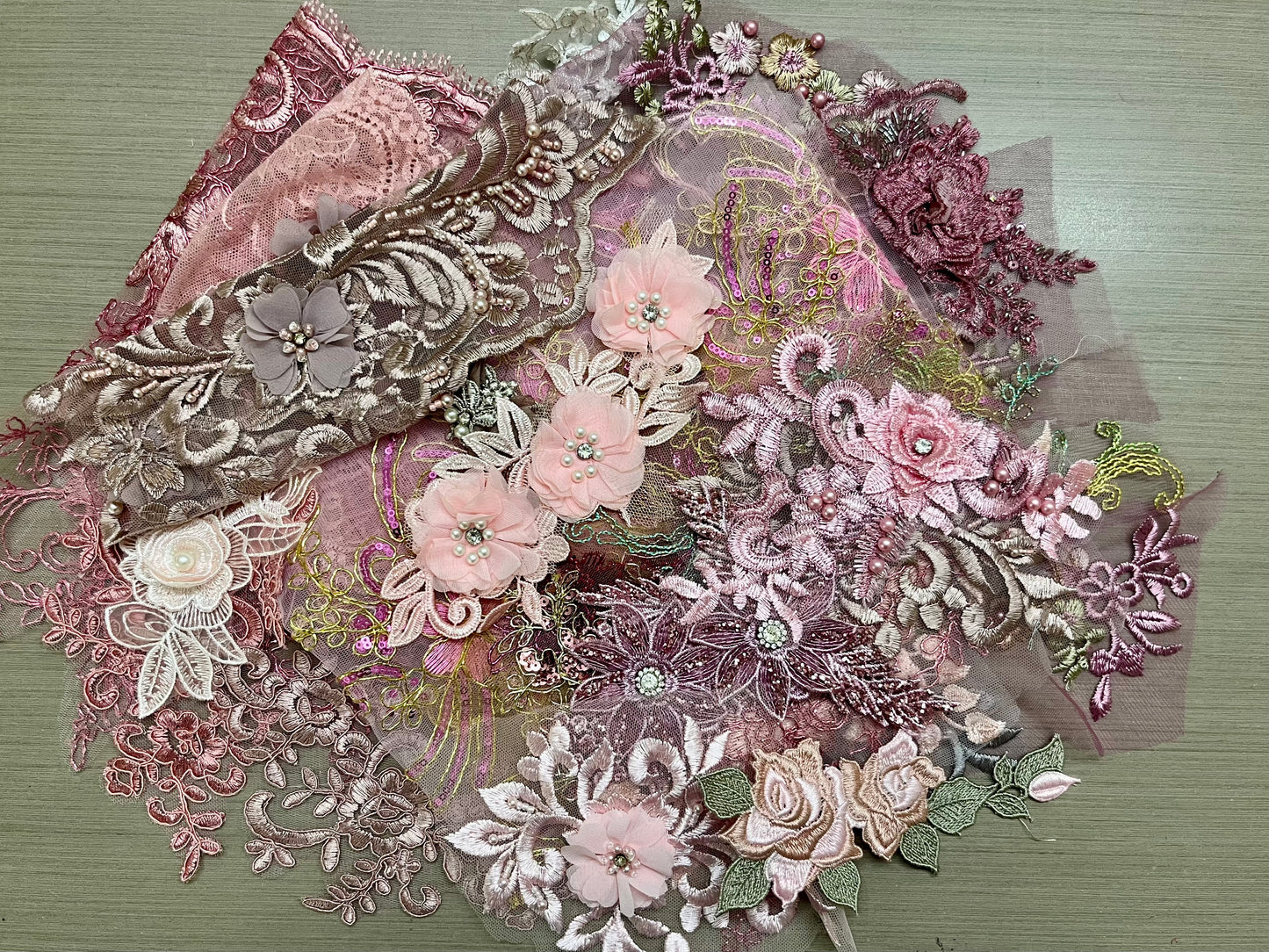 Lace Remnants -Dusky Pink