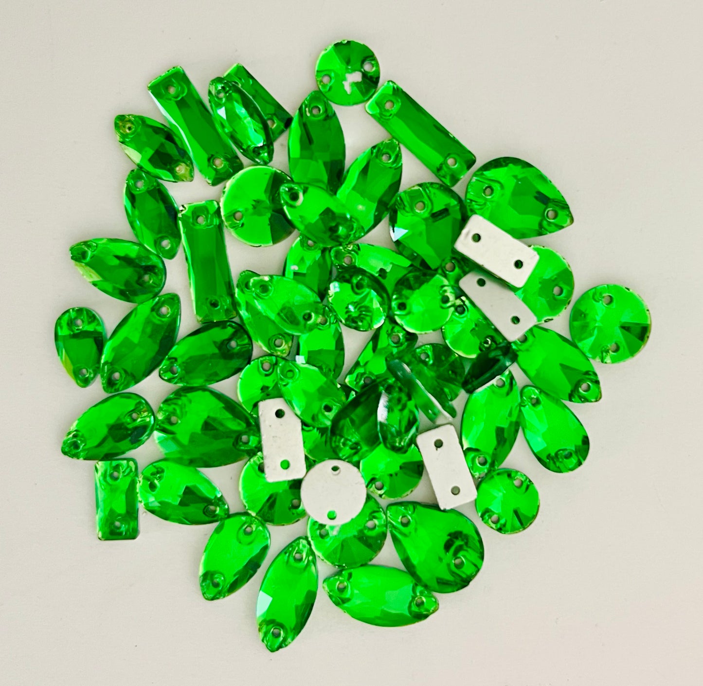 Green - Mixed Glass Shapes