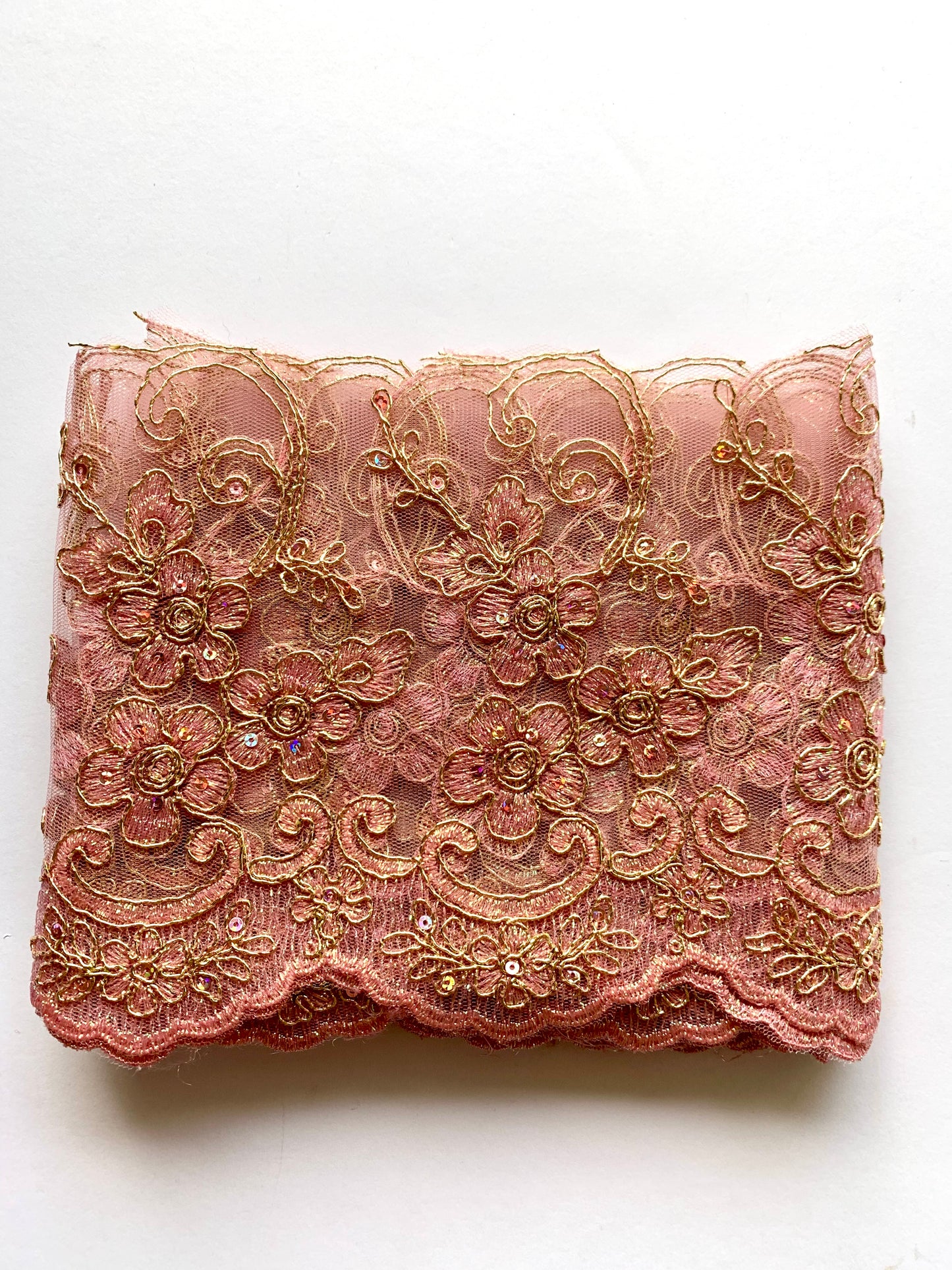 Daisy Lace Border - Dusky Pink