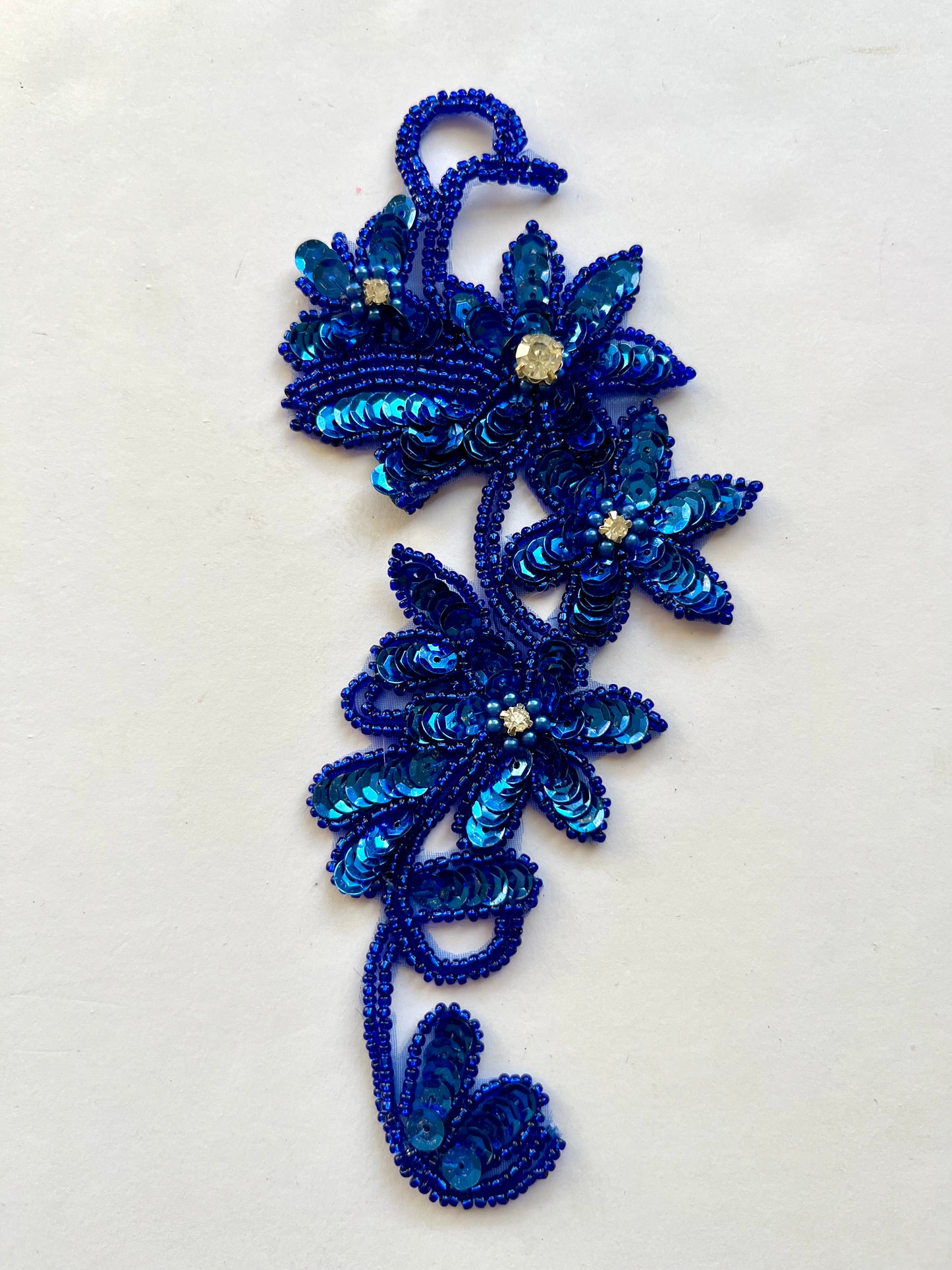 Sequin Appliqué #4- 7 Colours -SQ#204